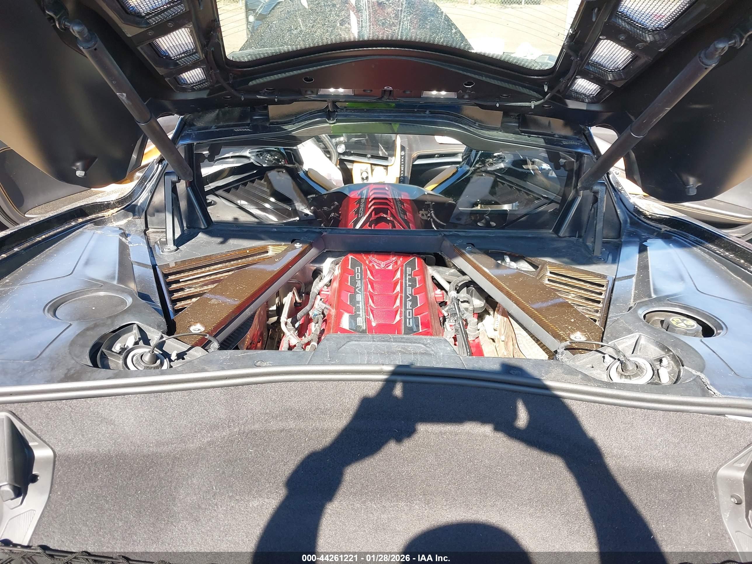 CHEVROLET CORVETTE image 10