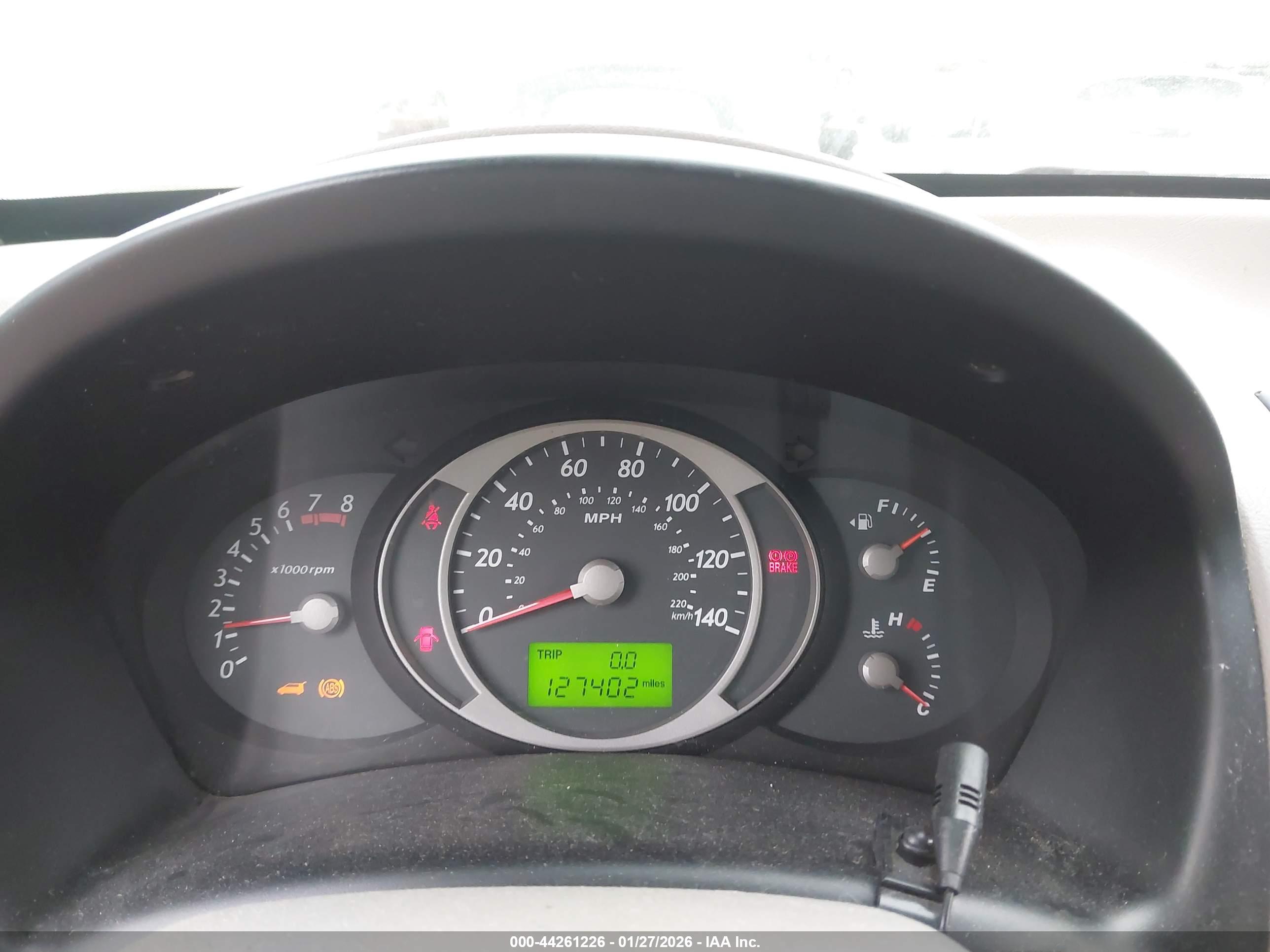 HYUNDAI TUCSON image 7