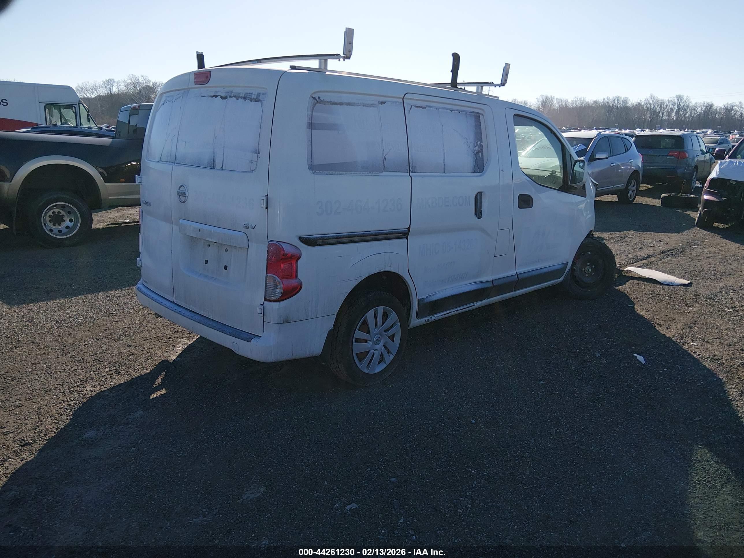 NISSAN NV200 image 4