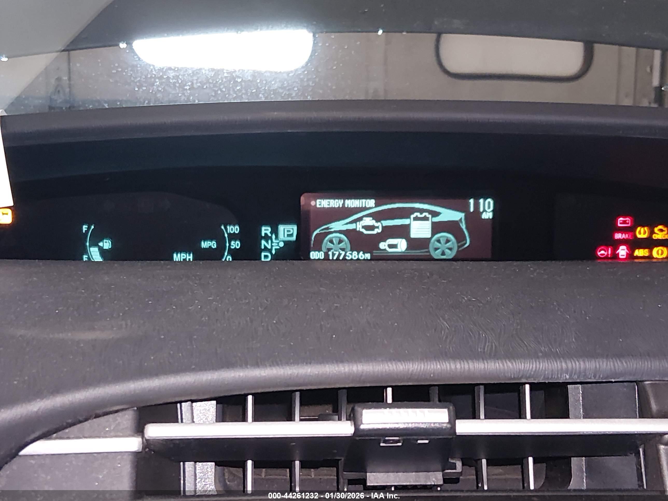 TOYOTA PRIUS image 7