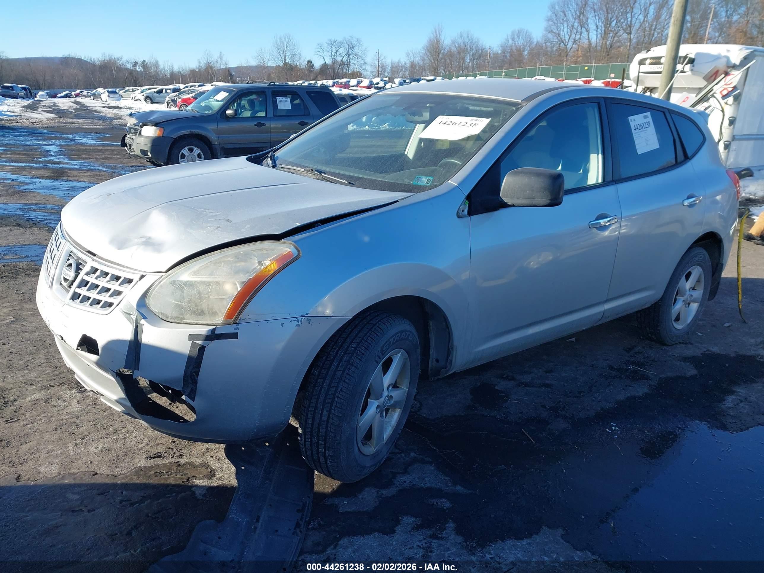 NISSAN ROGUE image 2