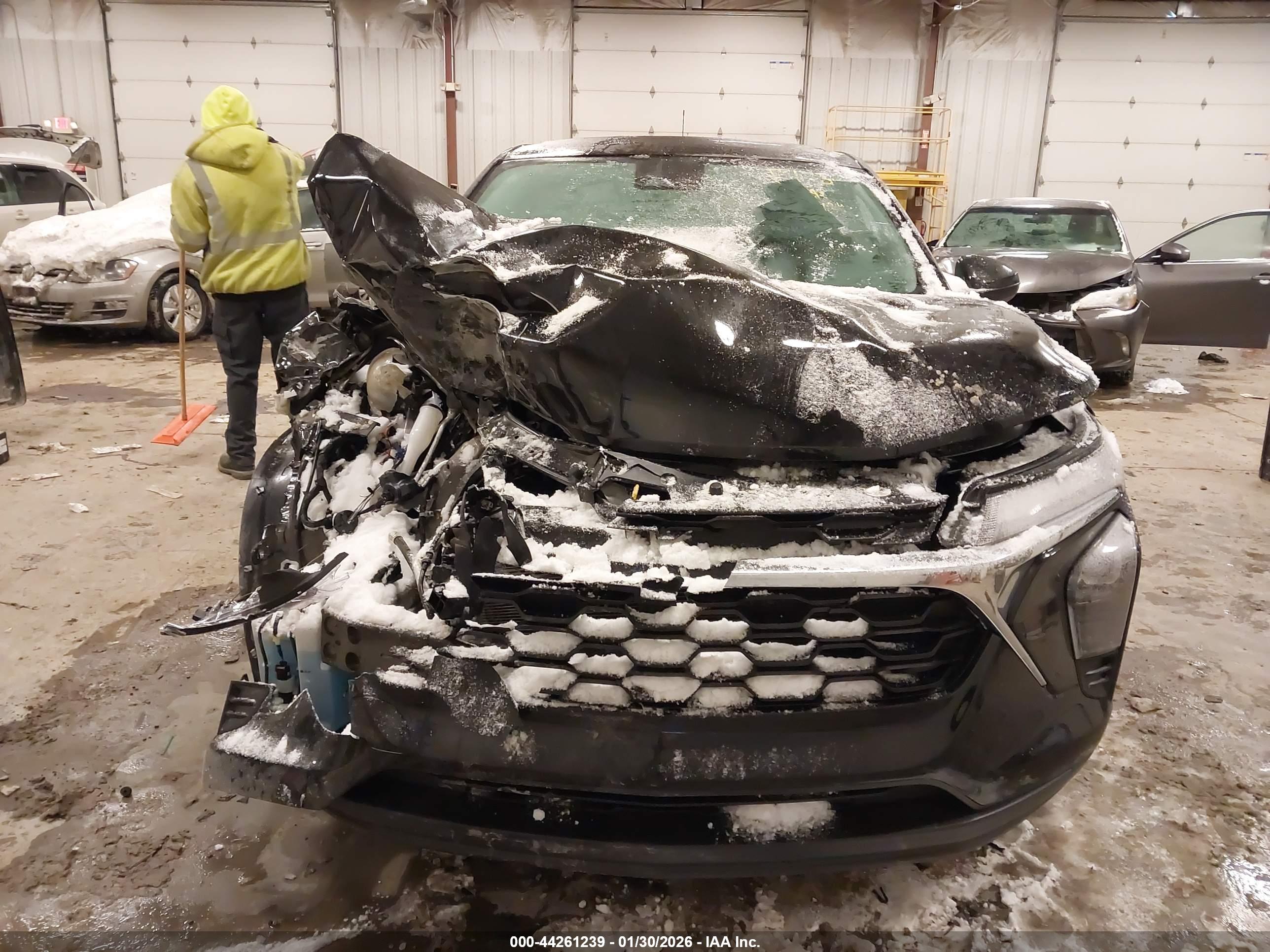 CHEVROLET TRAX image 6