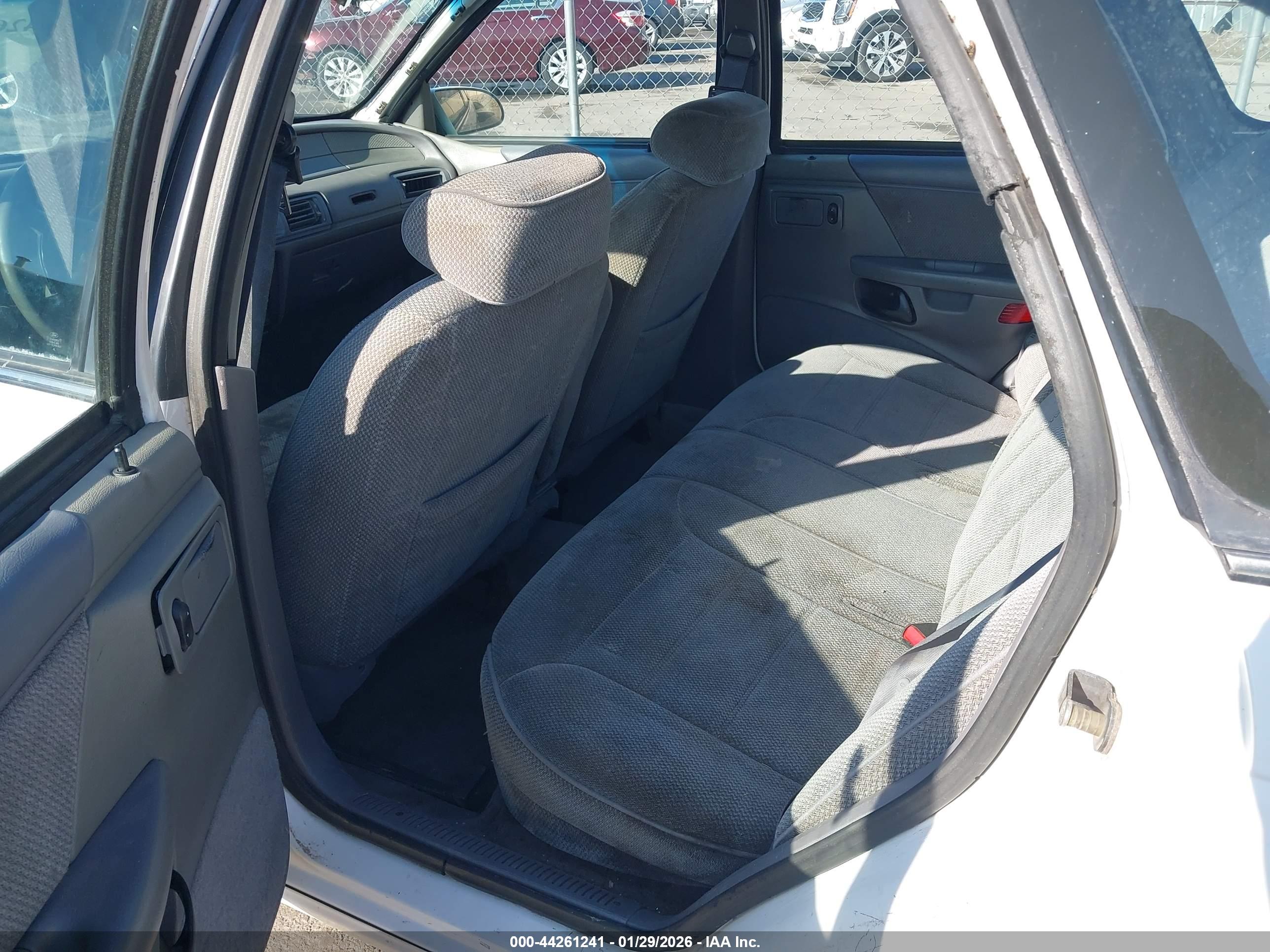 MERCURY SABLE image 8