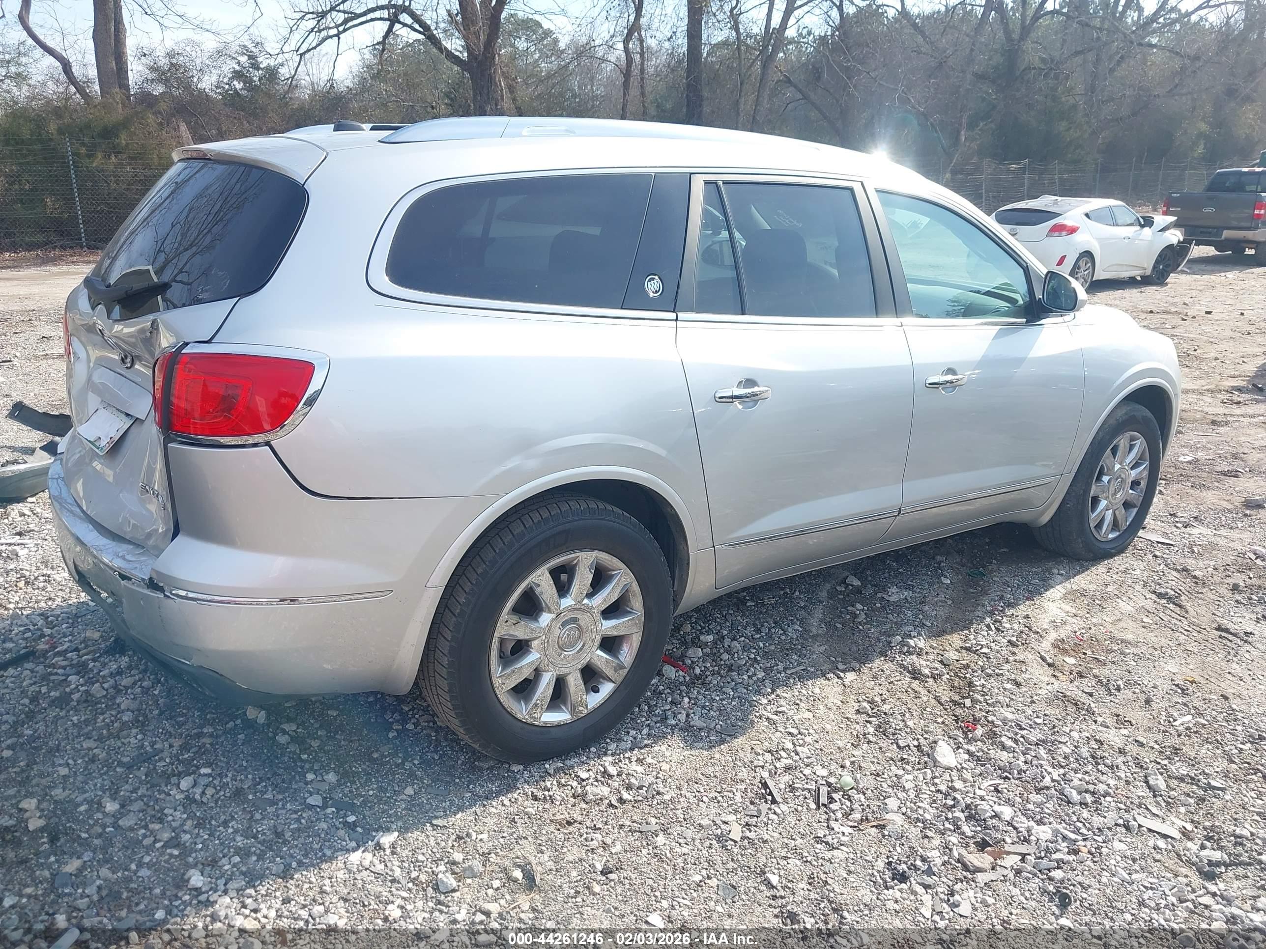 BUICK ENCLAVE image 4