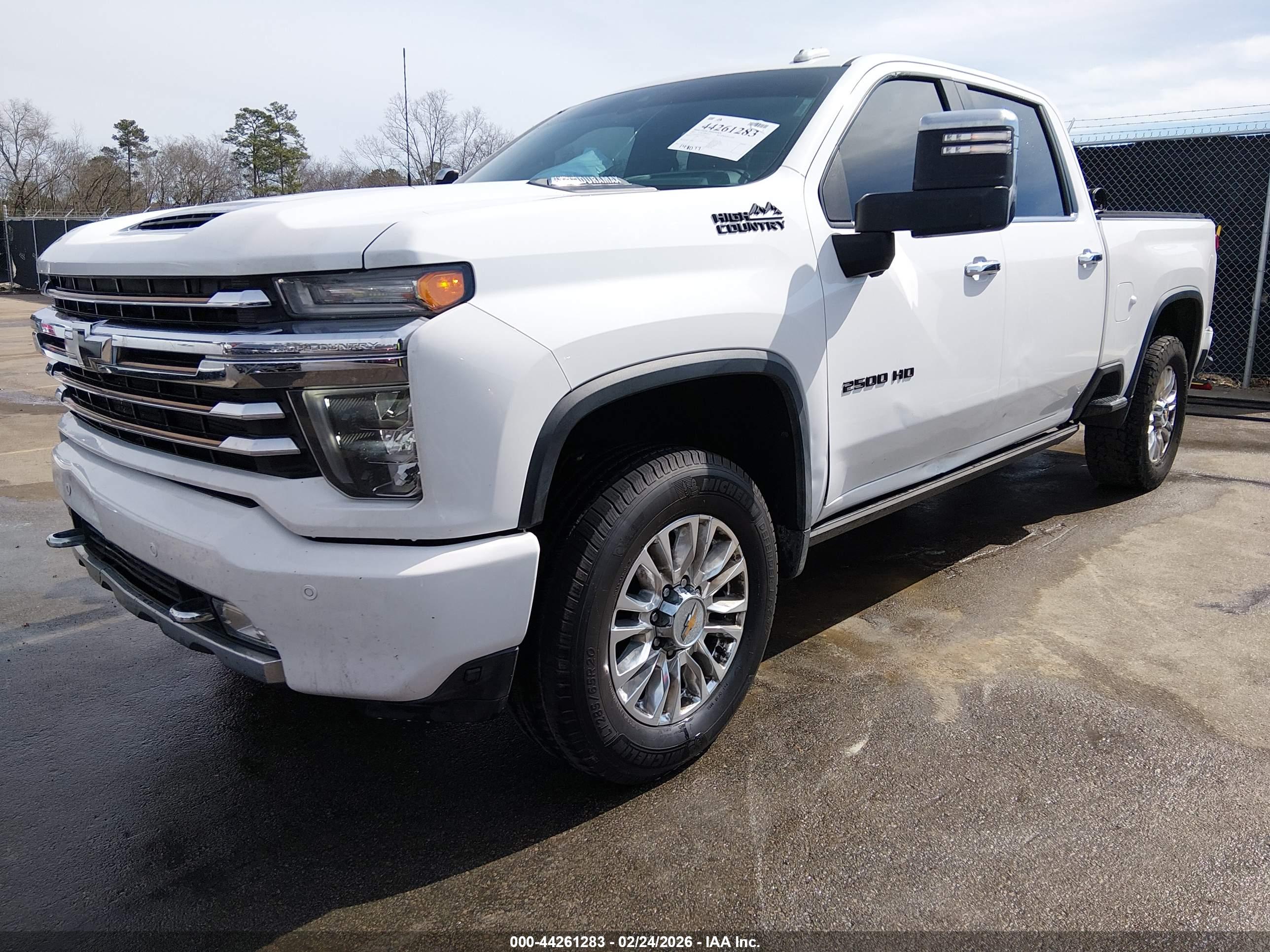 CHEVROLET SILVERADO image 2
