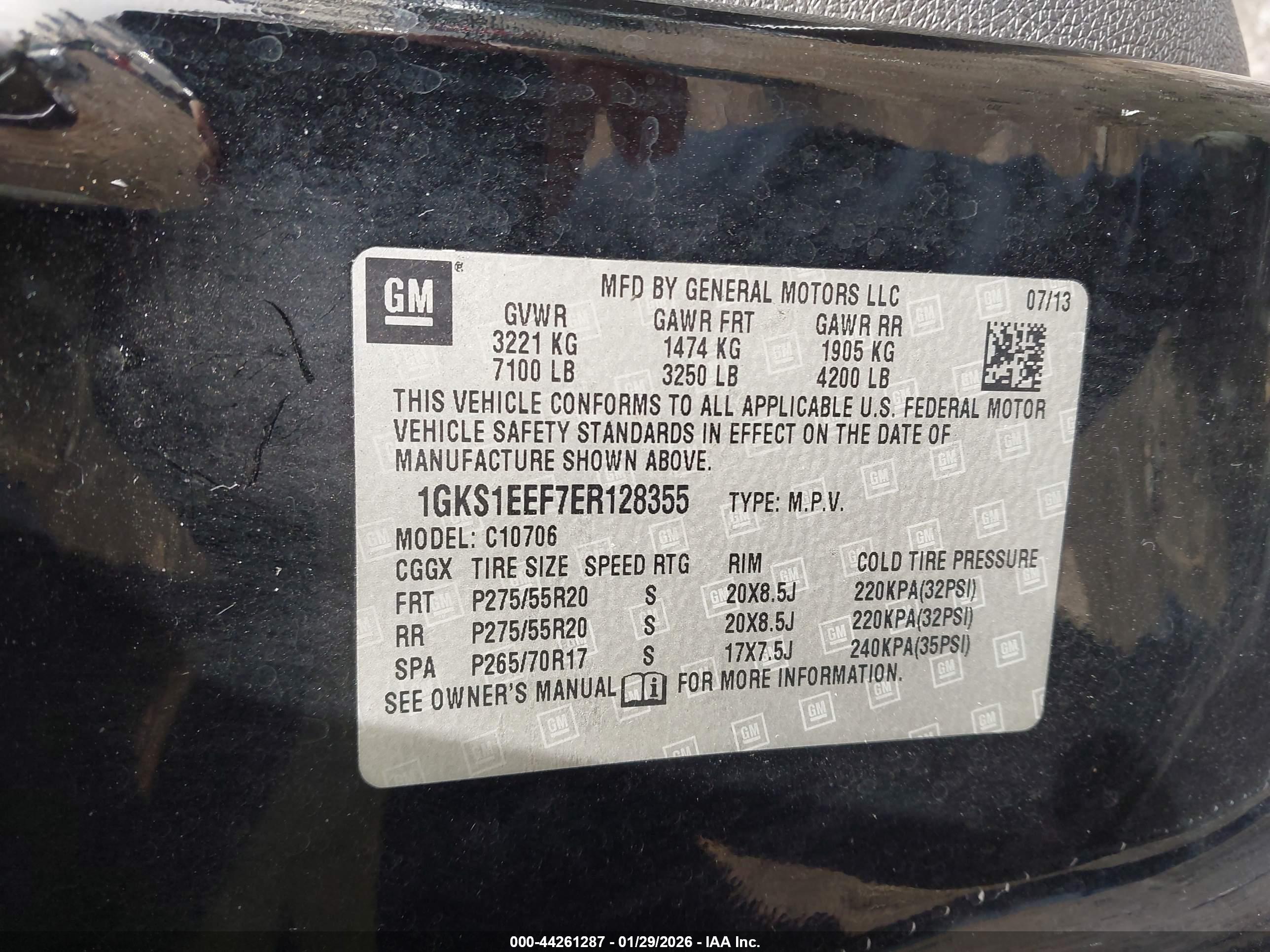 GMC YUKON image 9