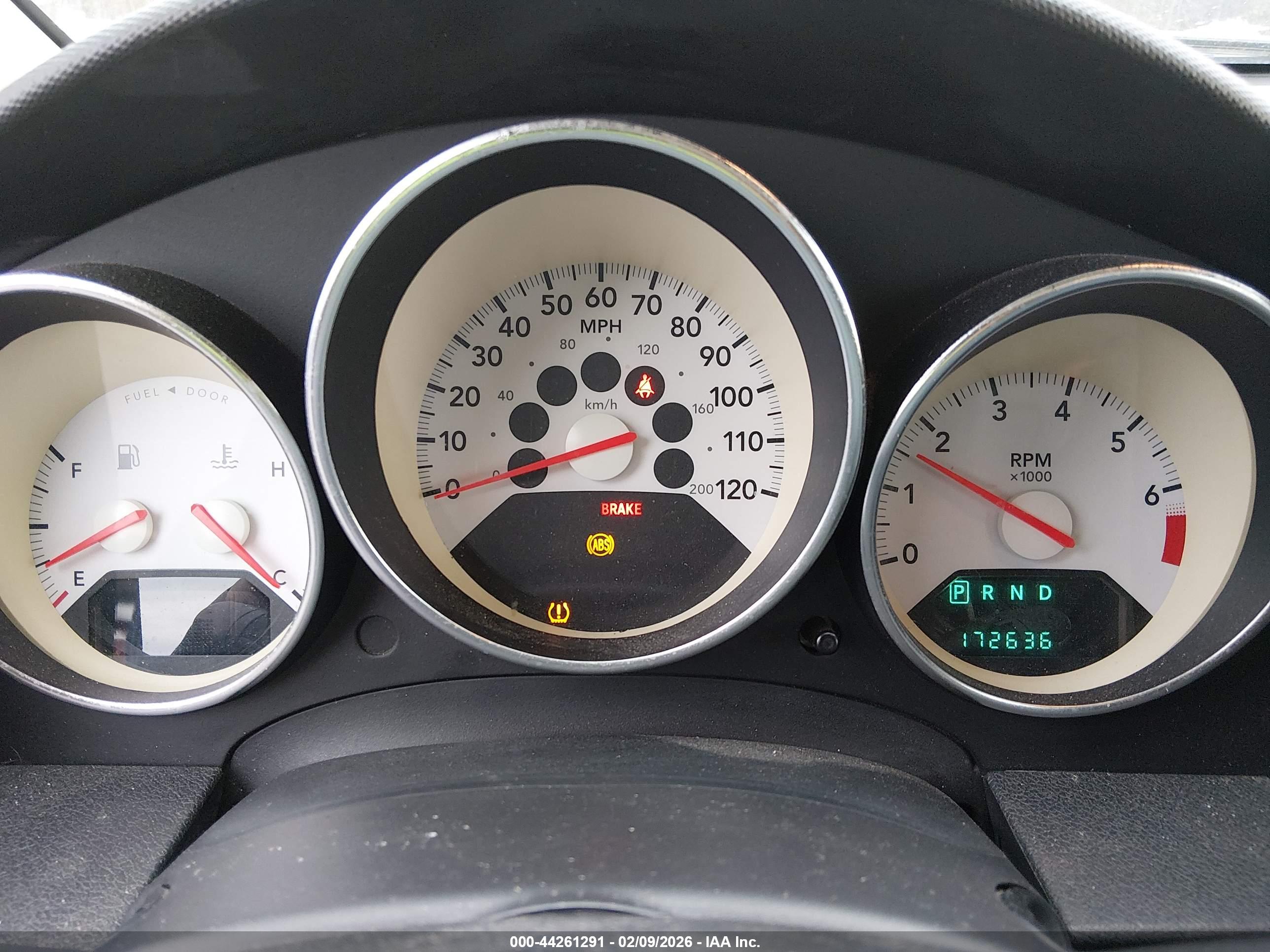 DODGE CALIBER image 7