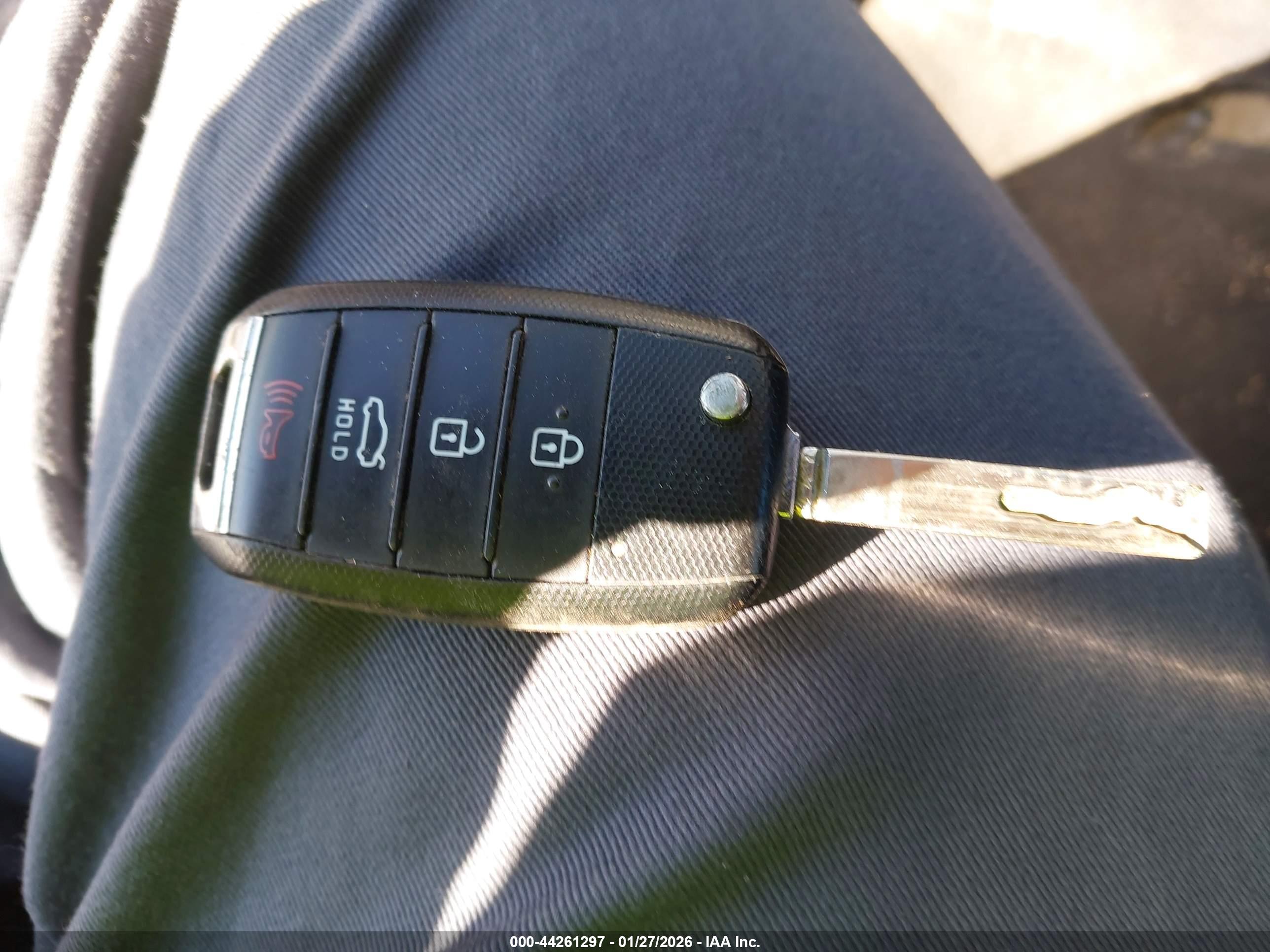KIA OPTIMA image 11
