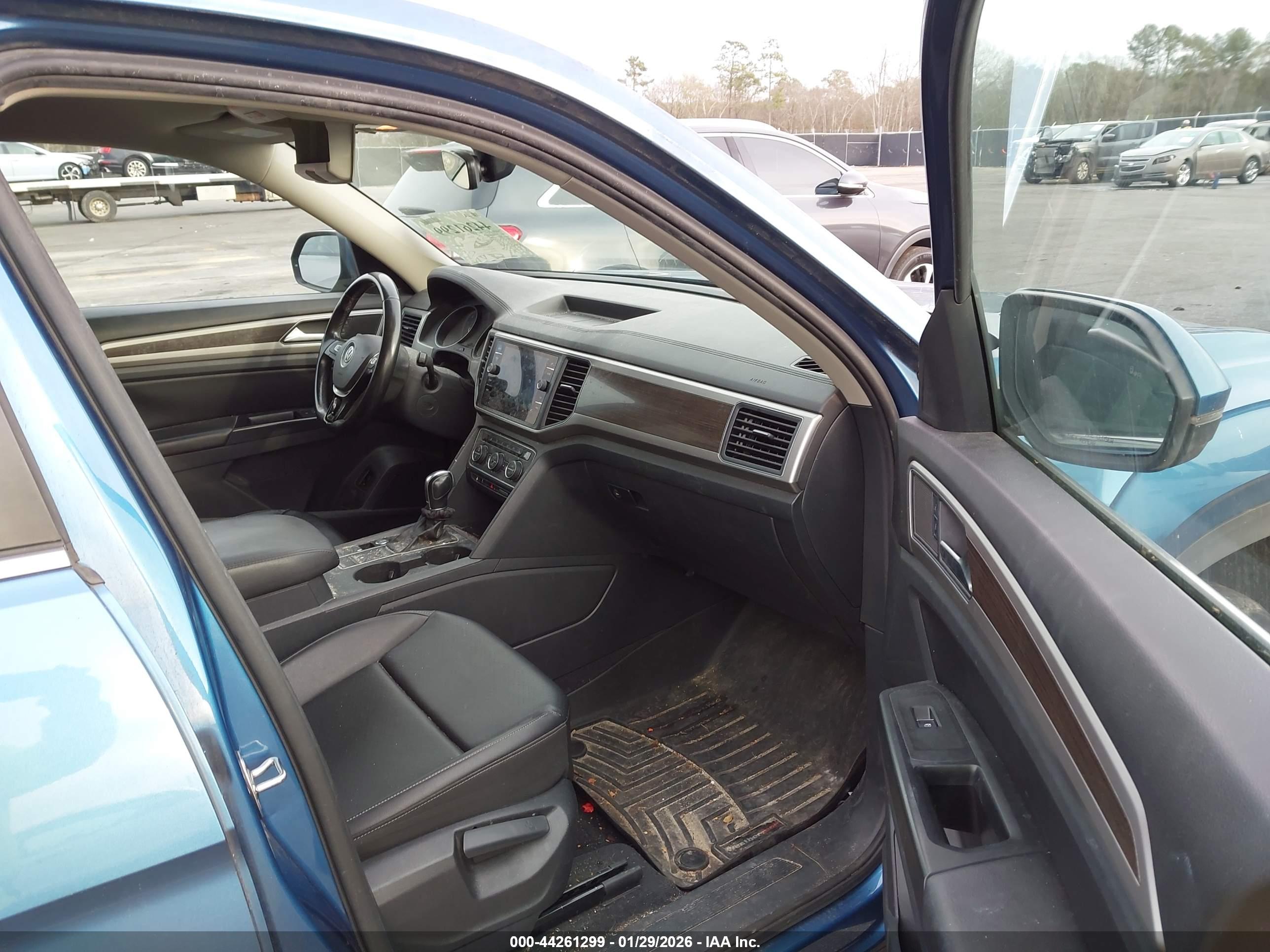 VOLKSWAGEN ATLAS image 5