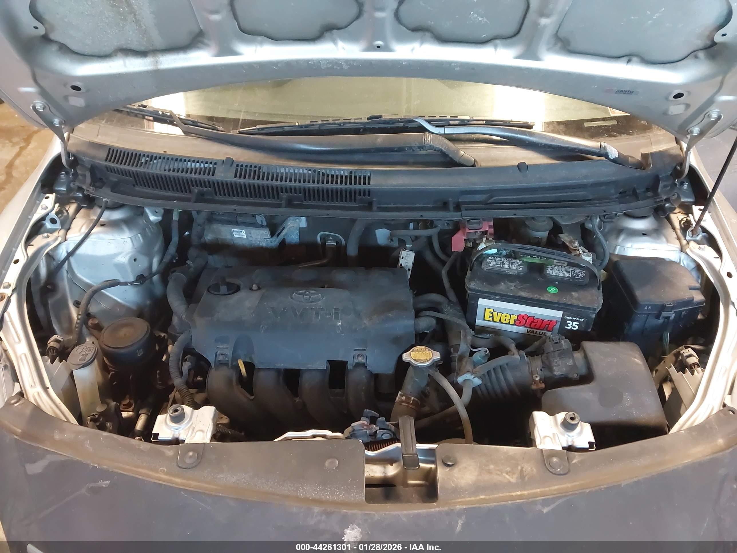 TOYOTA YARIS image 10