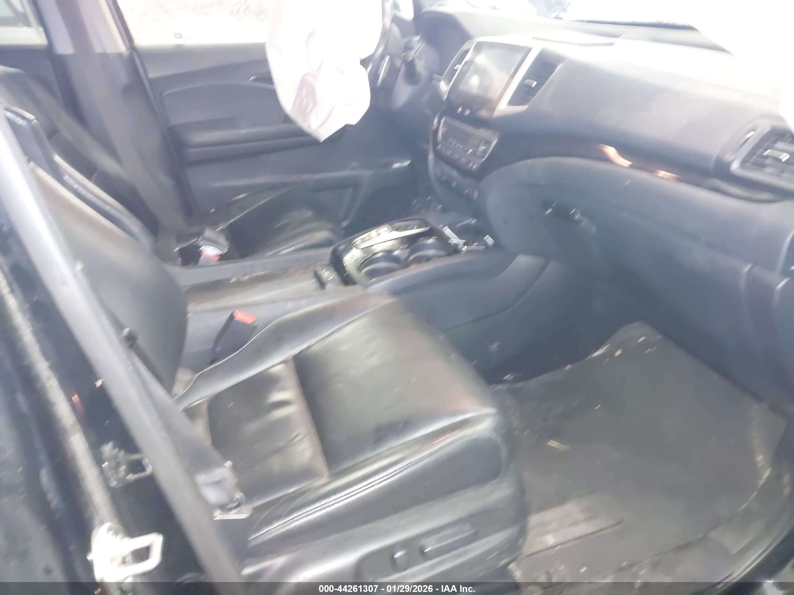 HONDA PILOT image 5