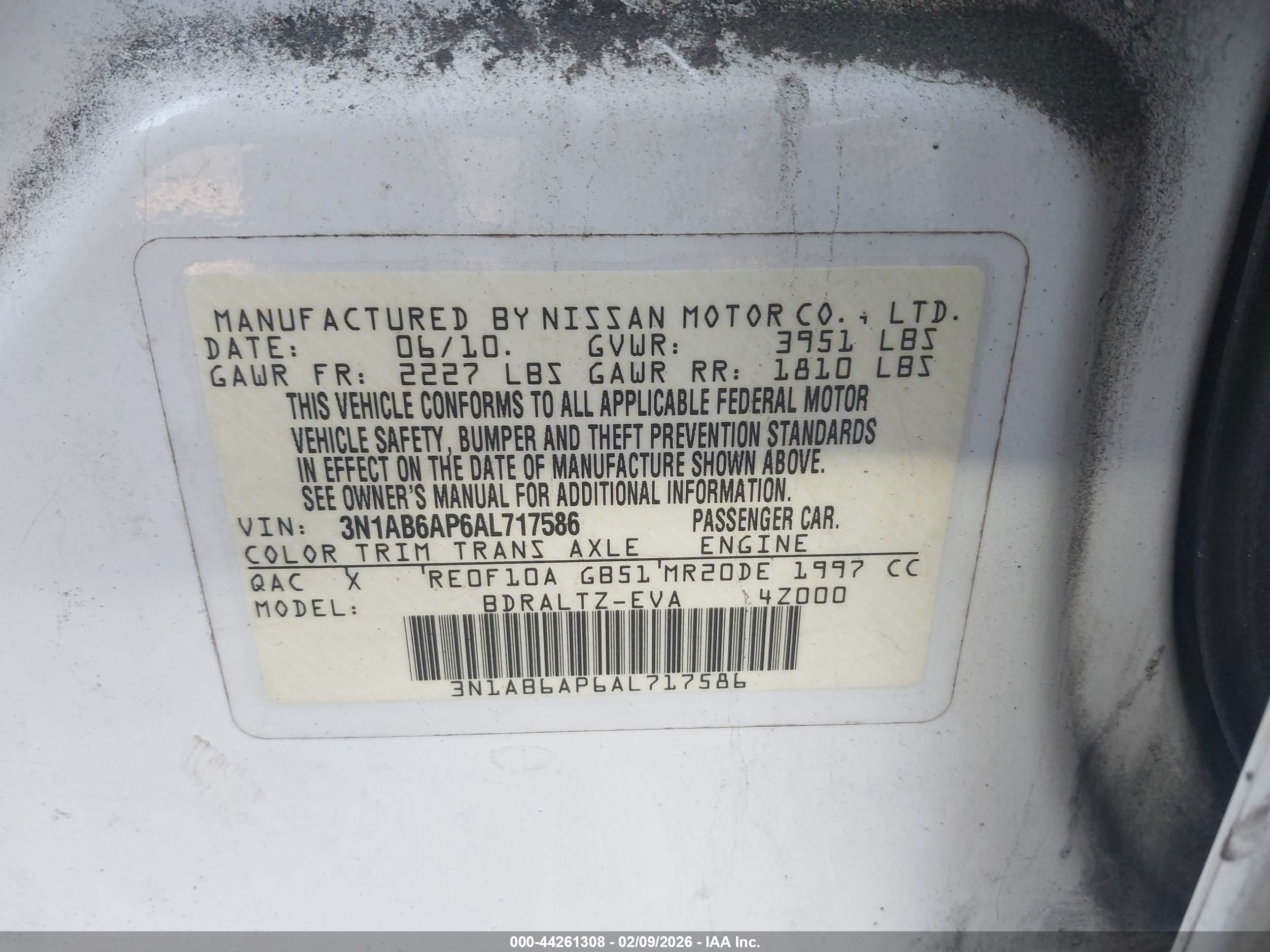 NISSAN SENTRA image 9