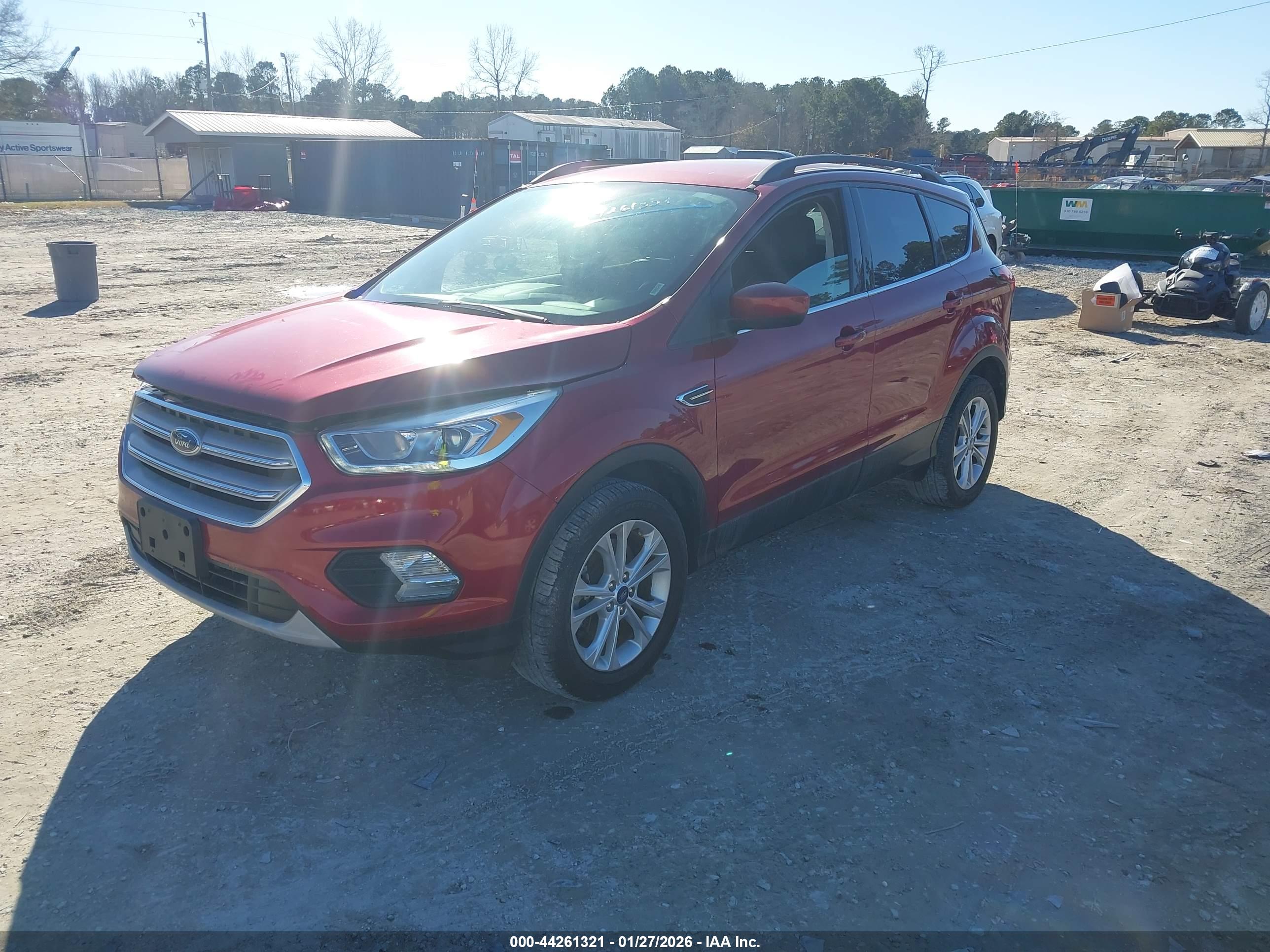 FORD ESCAPE image 2