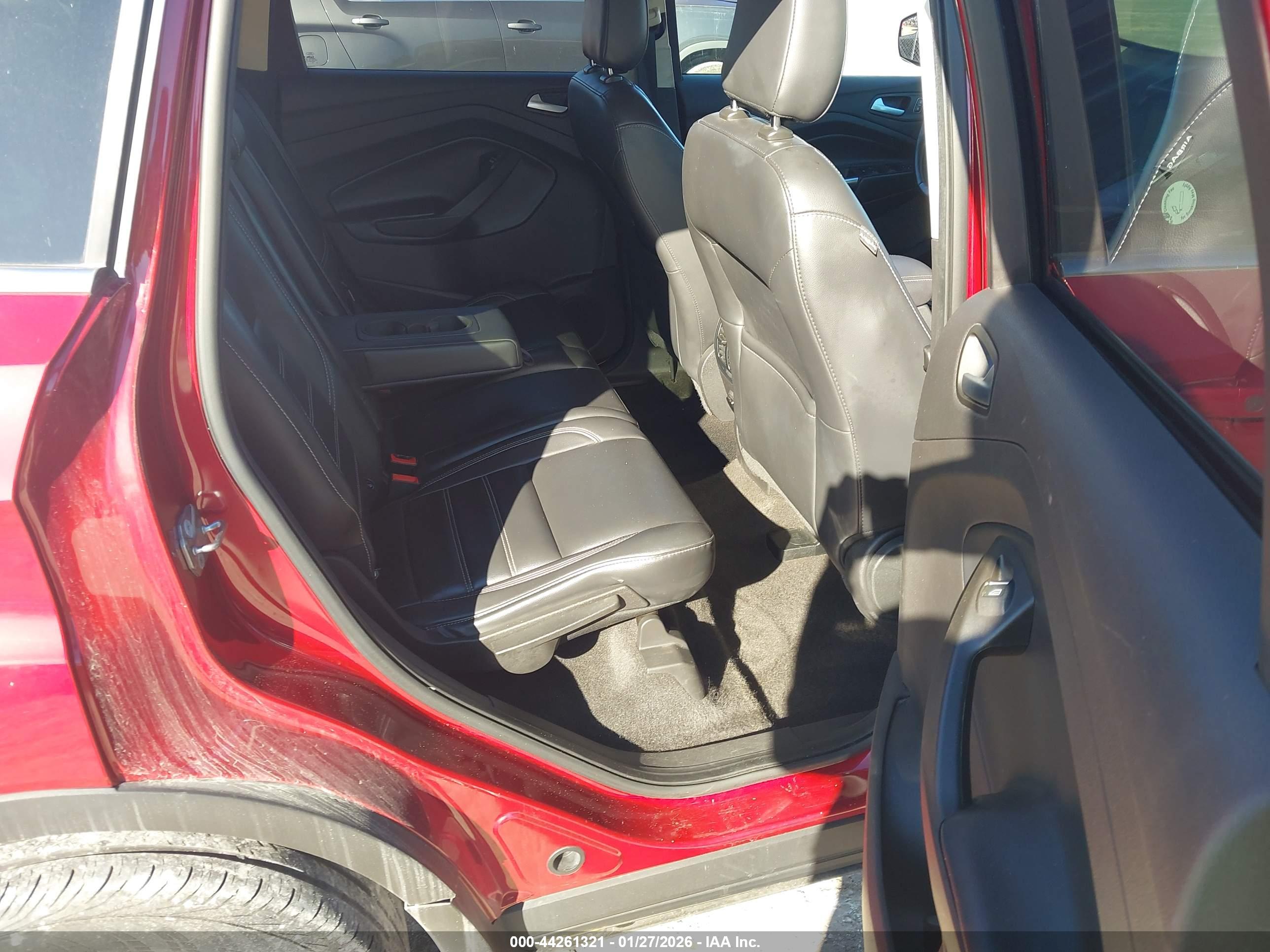 FORD ESCAPE image 8