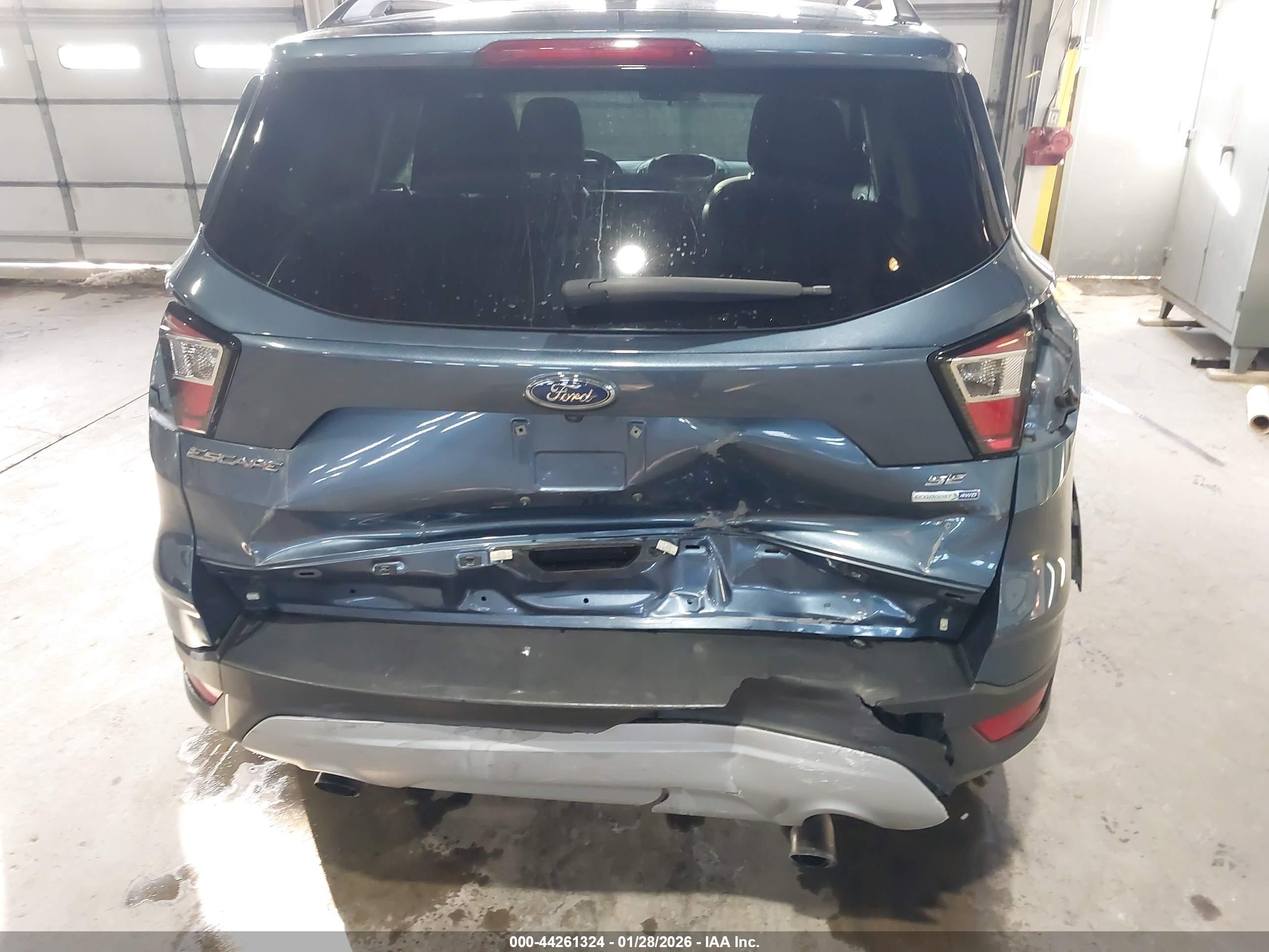 FORD ESCAPE image 6