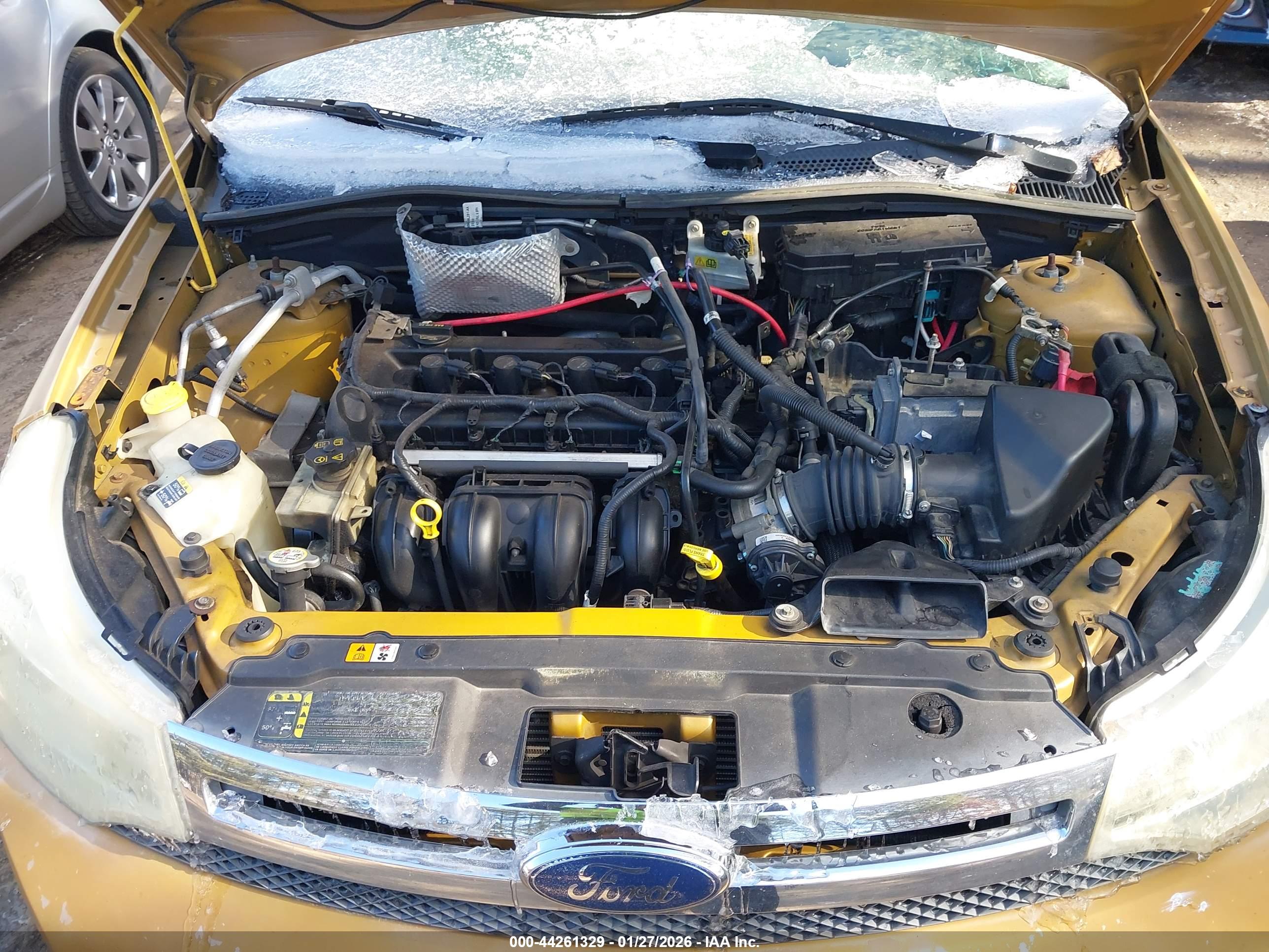 FORD FOCUS image 10