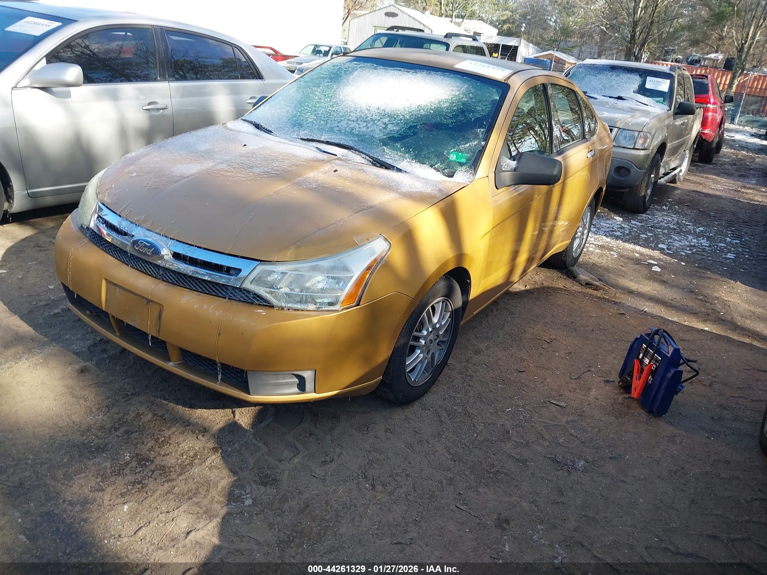 FORD FOCUS image 2