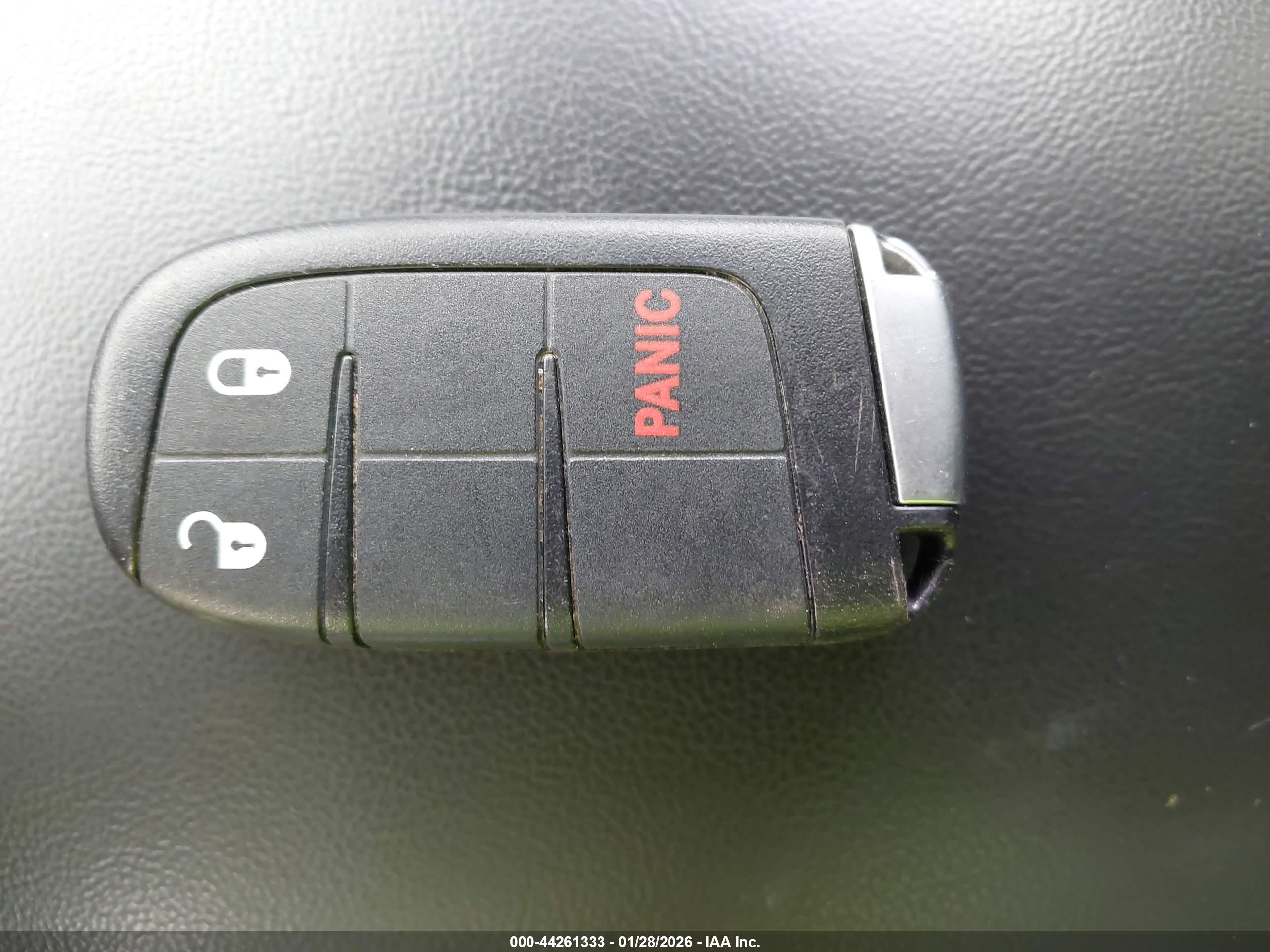 JEEP GRAND image 11