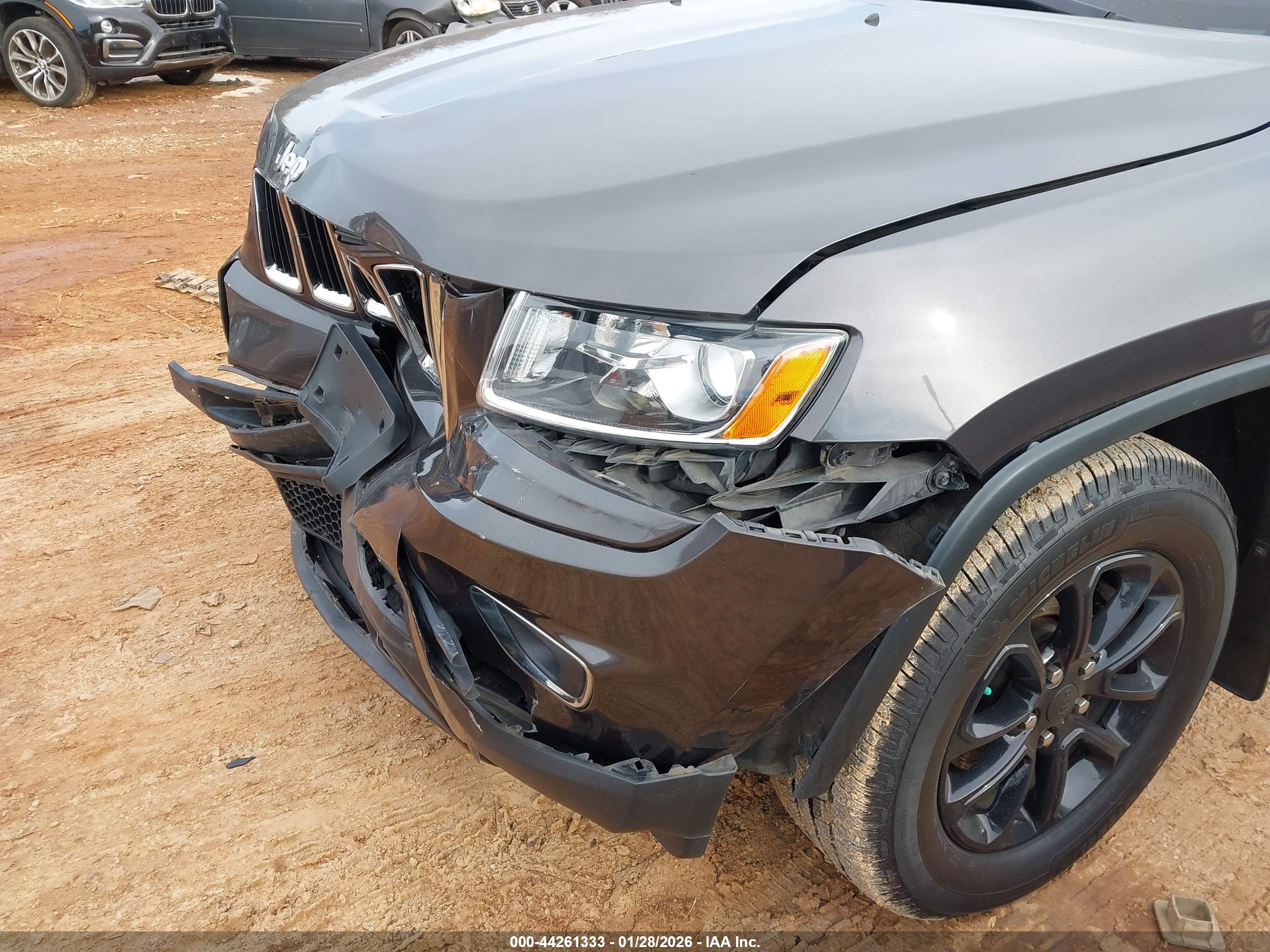 JEEP GRAND image 6
