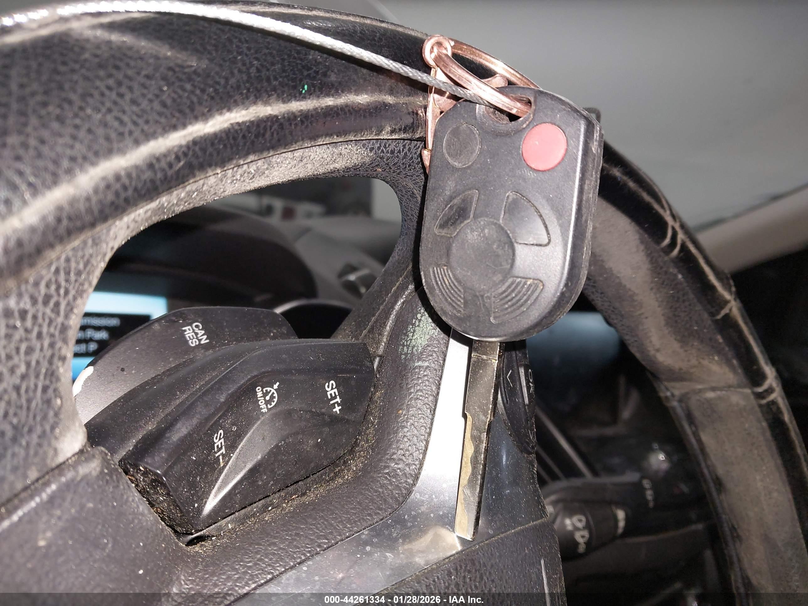 FORD ESCAPE image 11