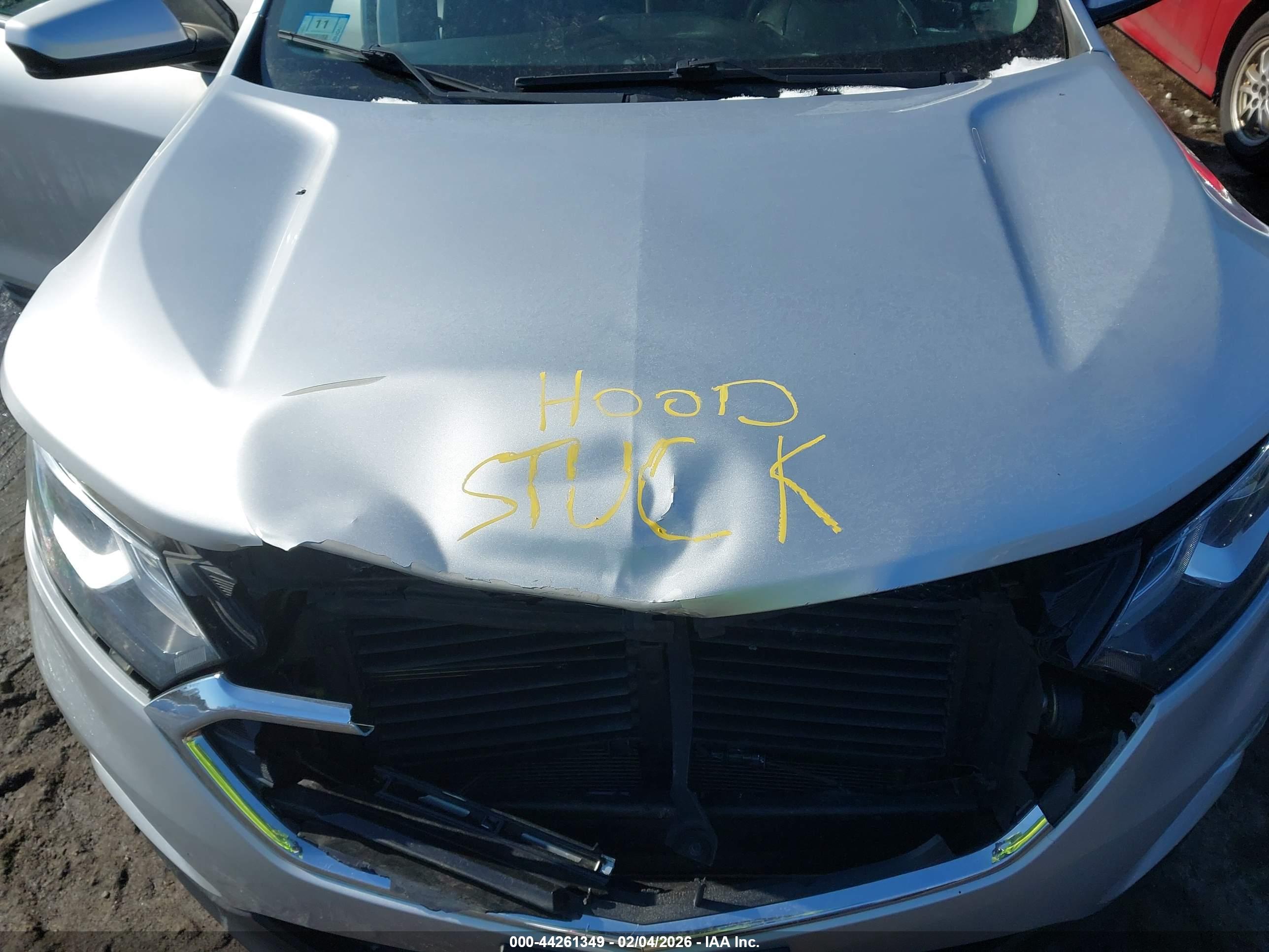 CHEVROLET EQUINOX image 10