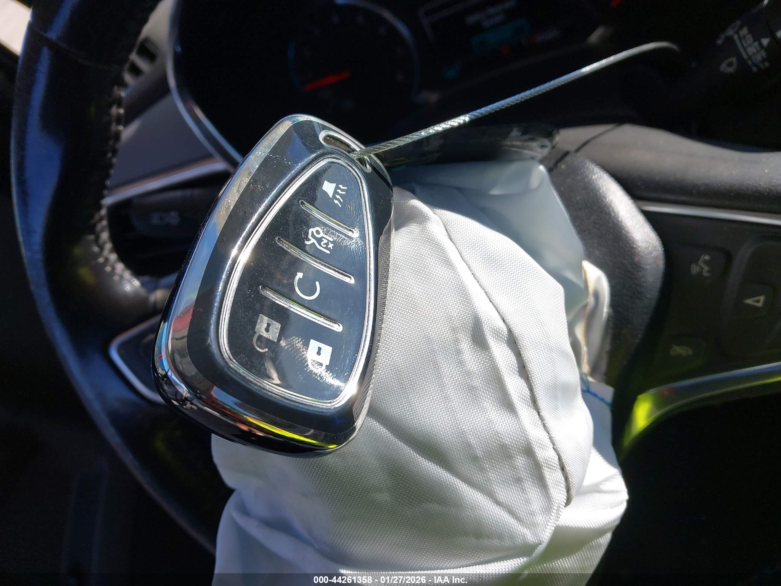 CHEVROLET EQUINOX image 11