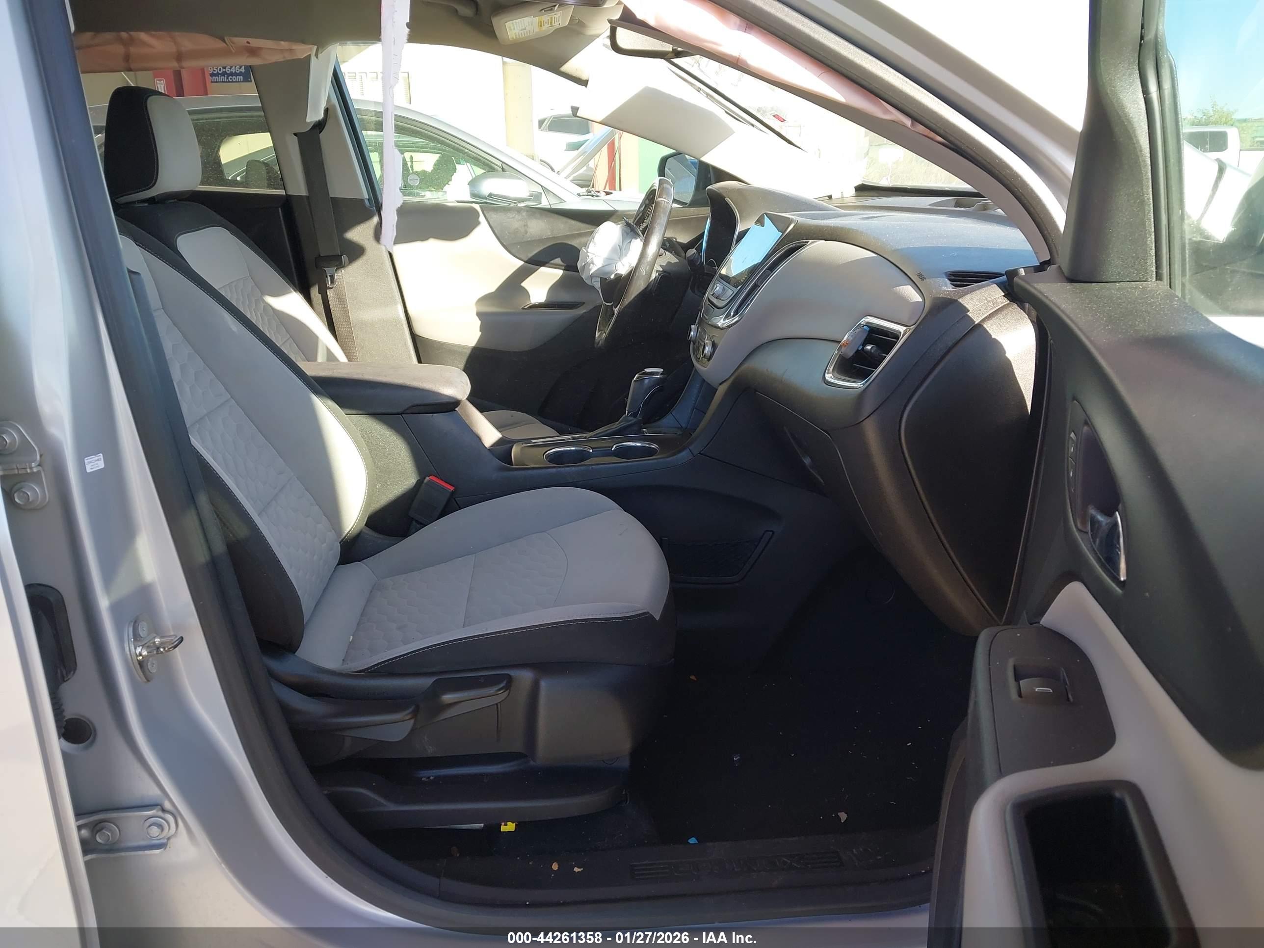 CHEVROLET EQUINOX image 5