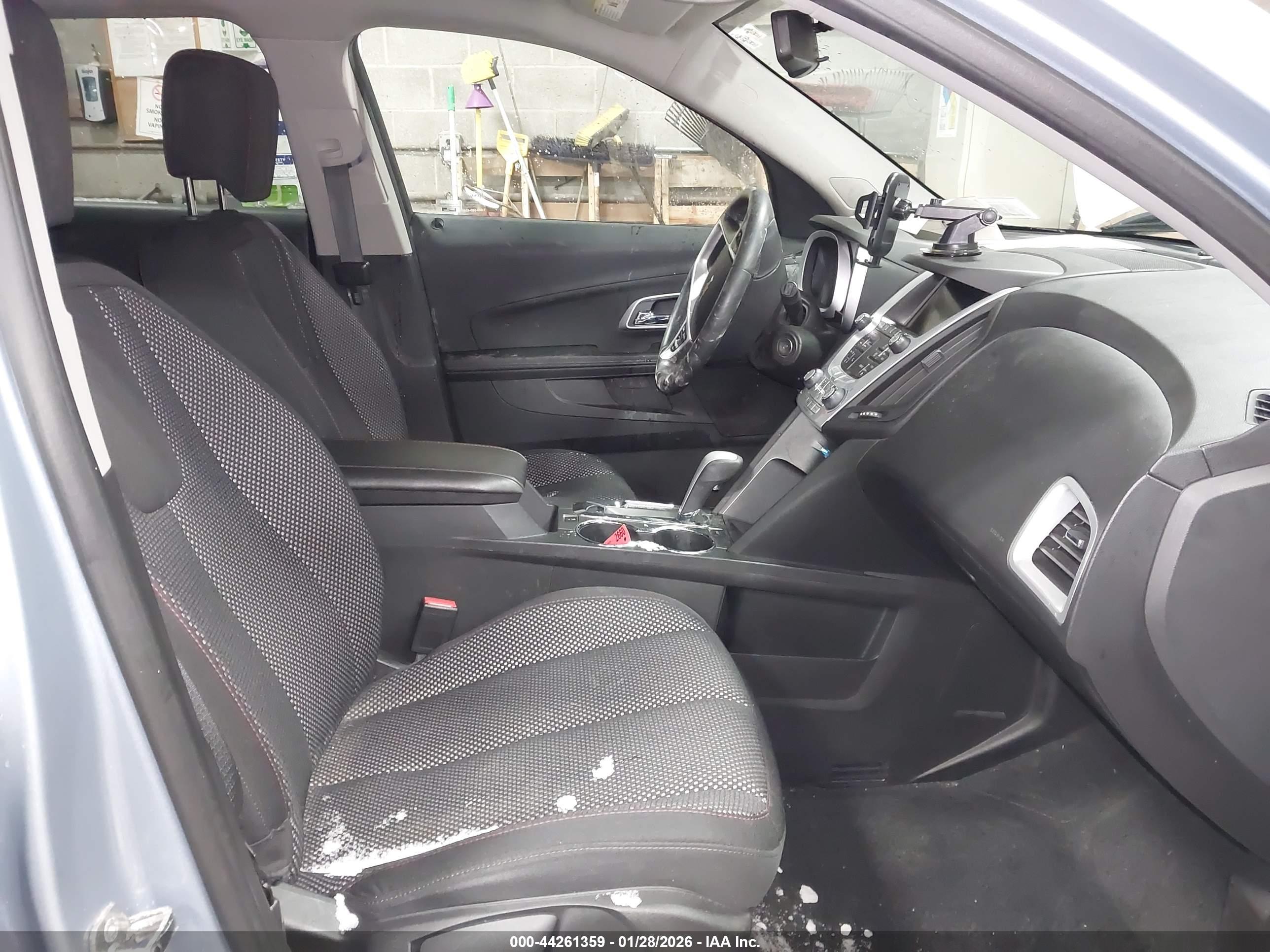 CHEVROLET EQUINOX image 5