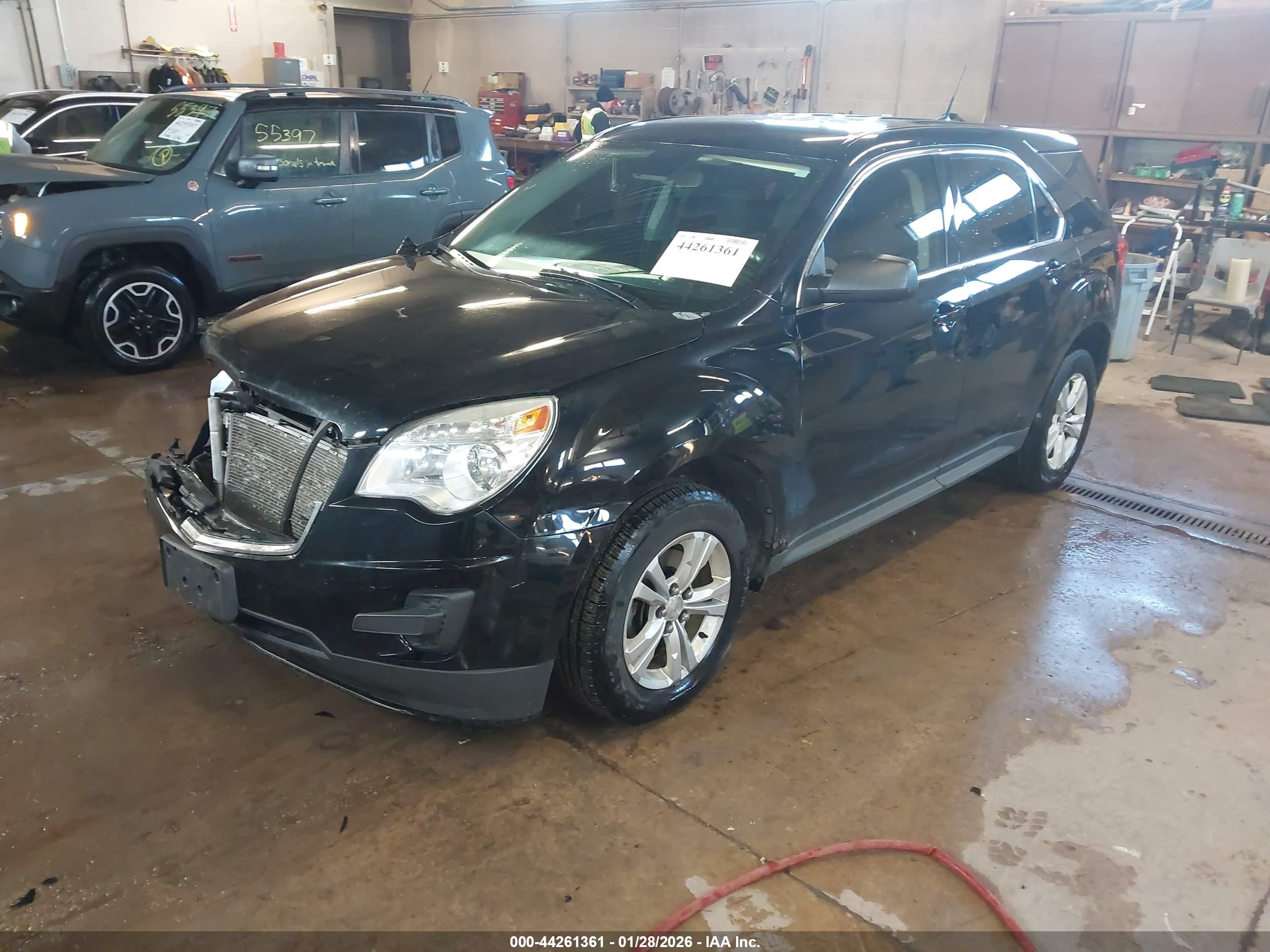 CHEVROLET EQUINOX image 2