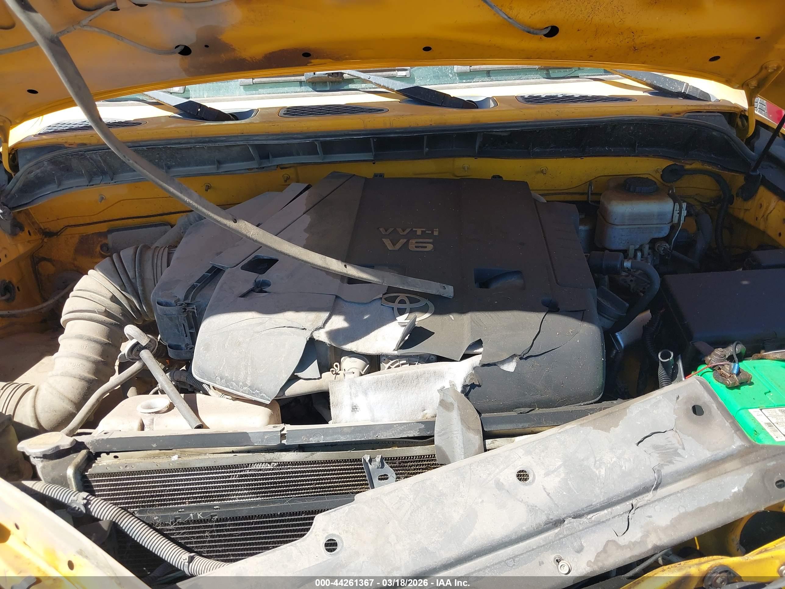 TOYOTA FJ image 10