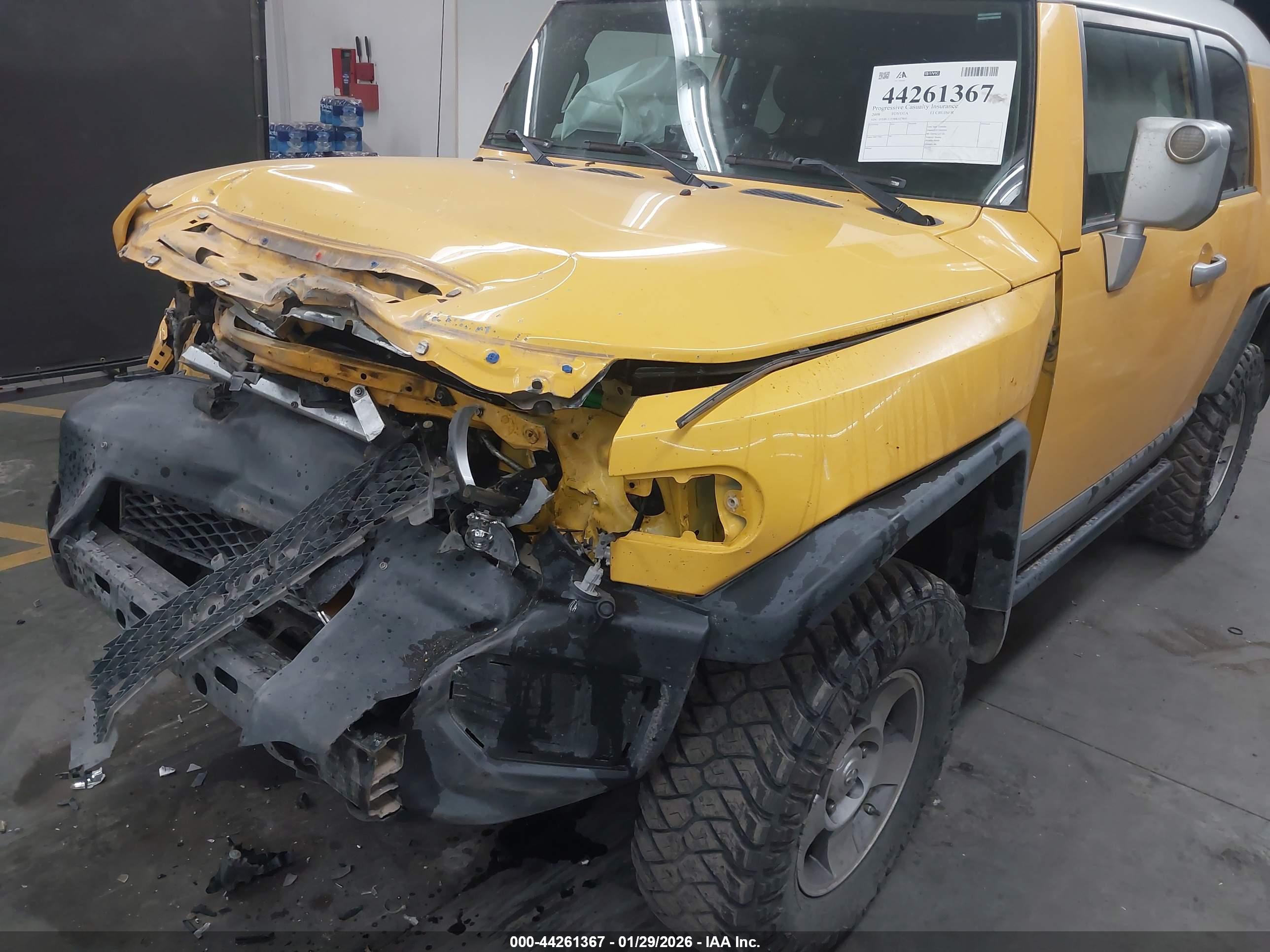 TOYOTA FJ image 6