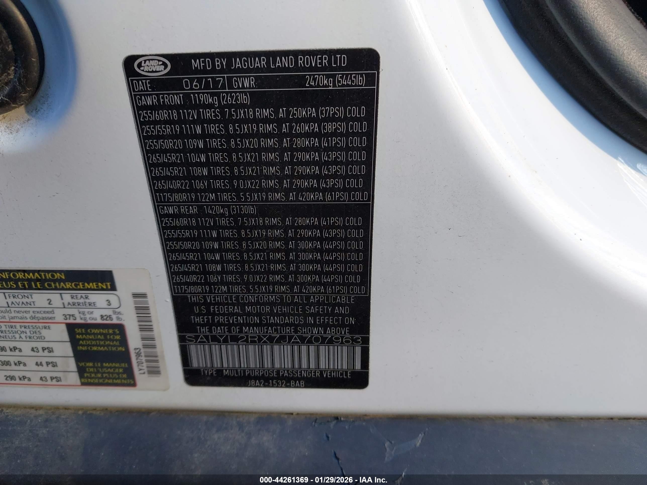 LAND ROVER image 9