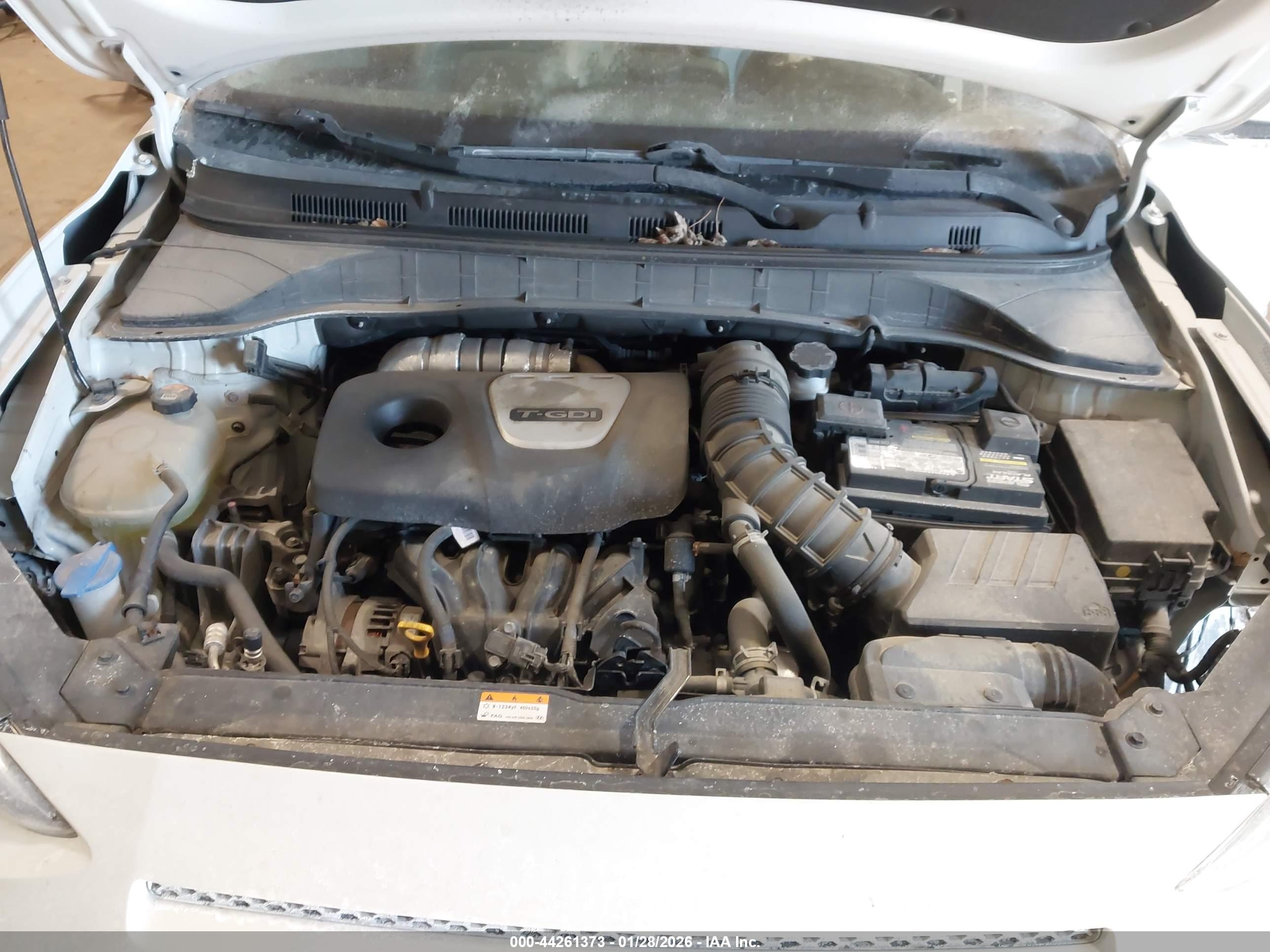 HYUNDAI KONA image 10