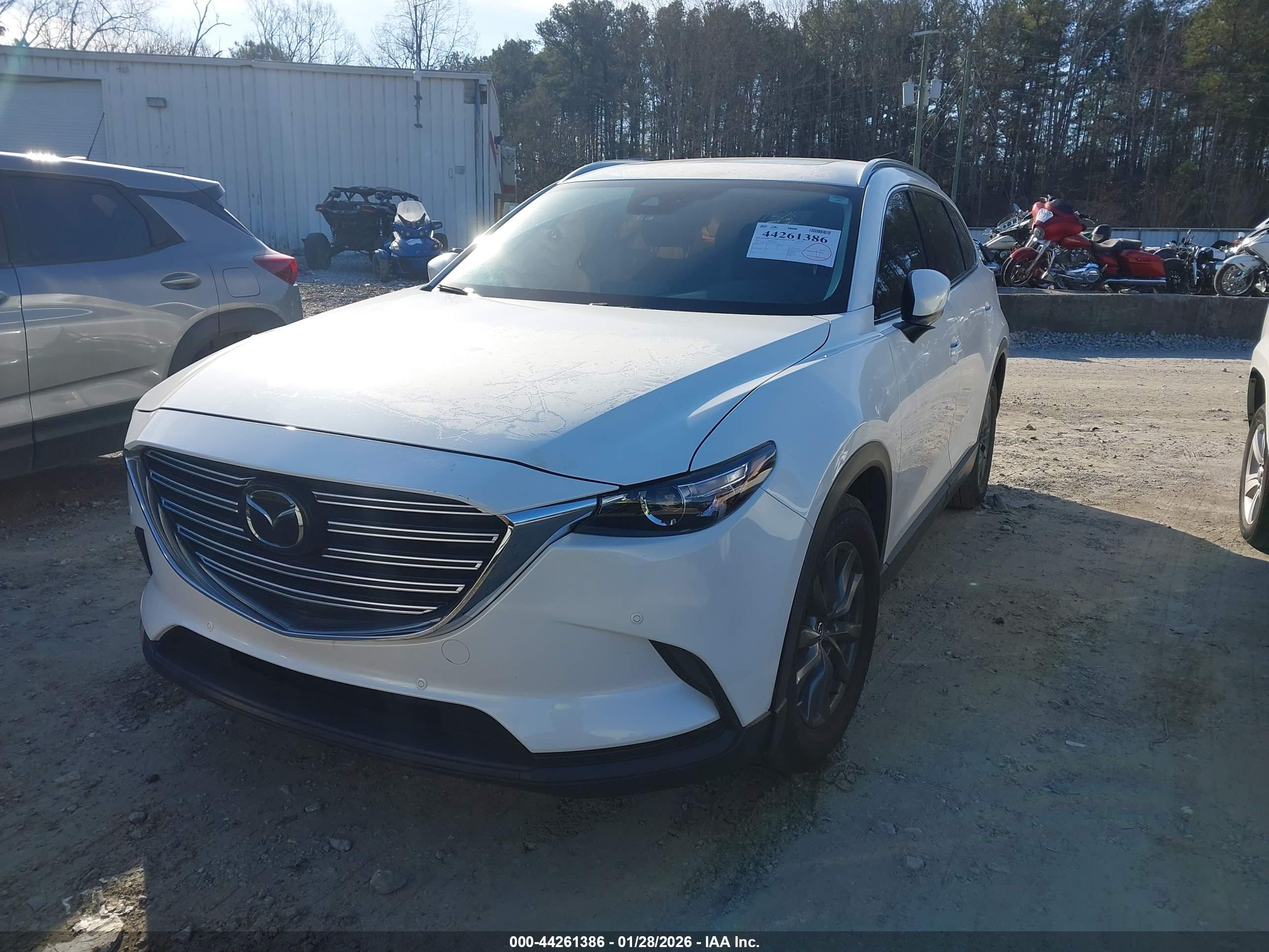 MAZDA CX-9 image 2