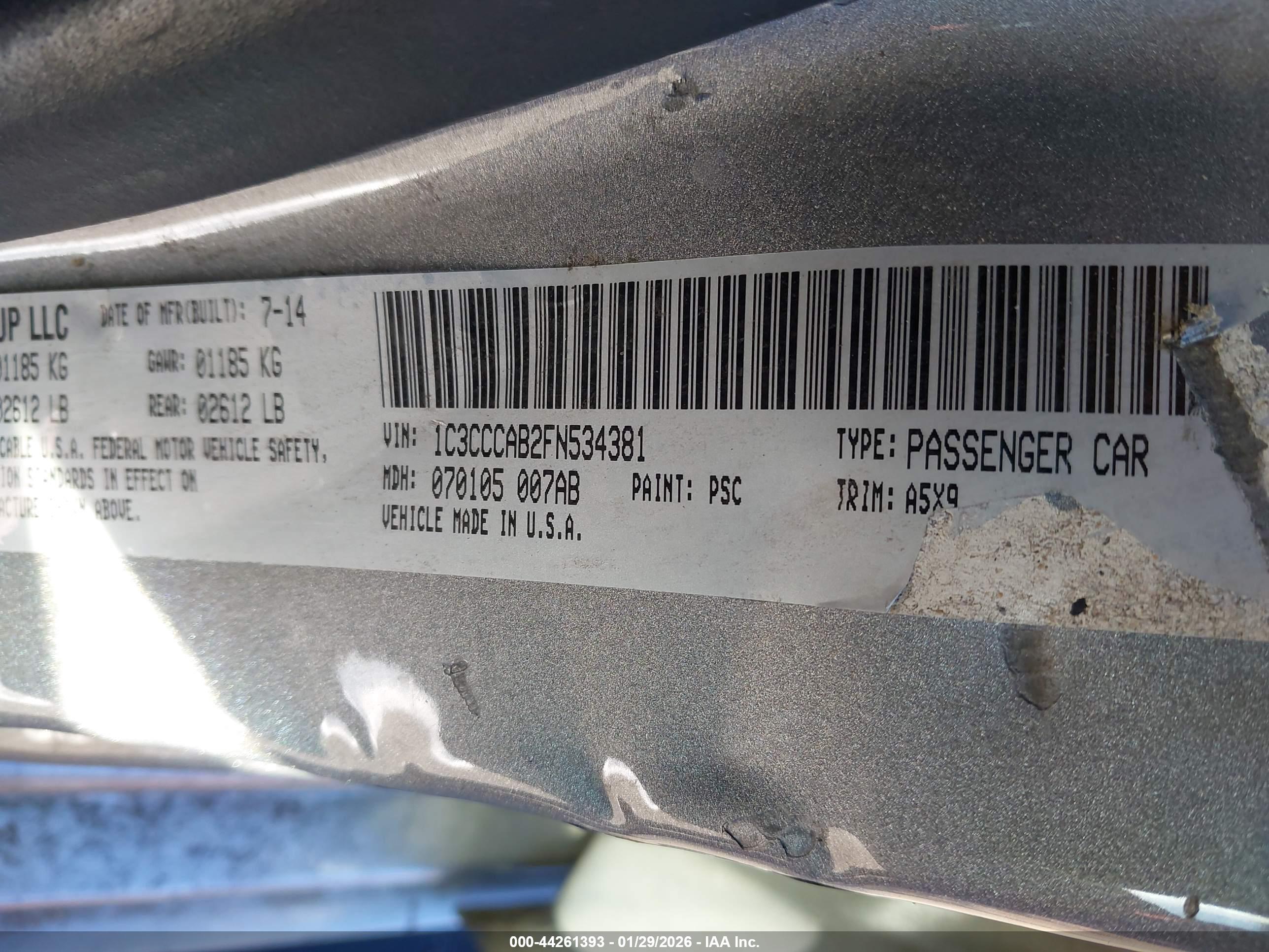 CHRYSLER 200 image 9
