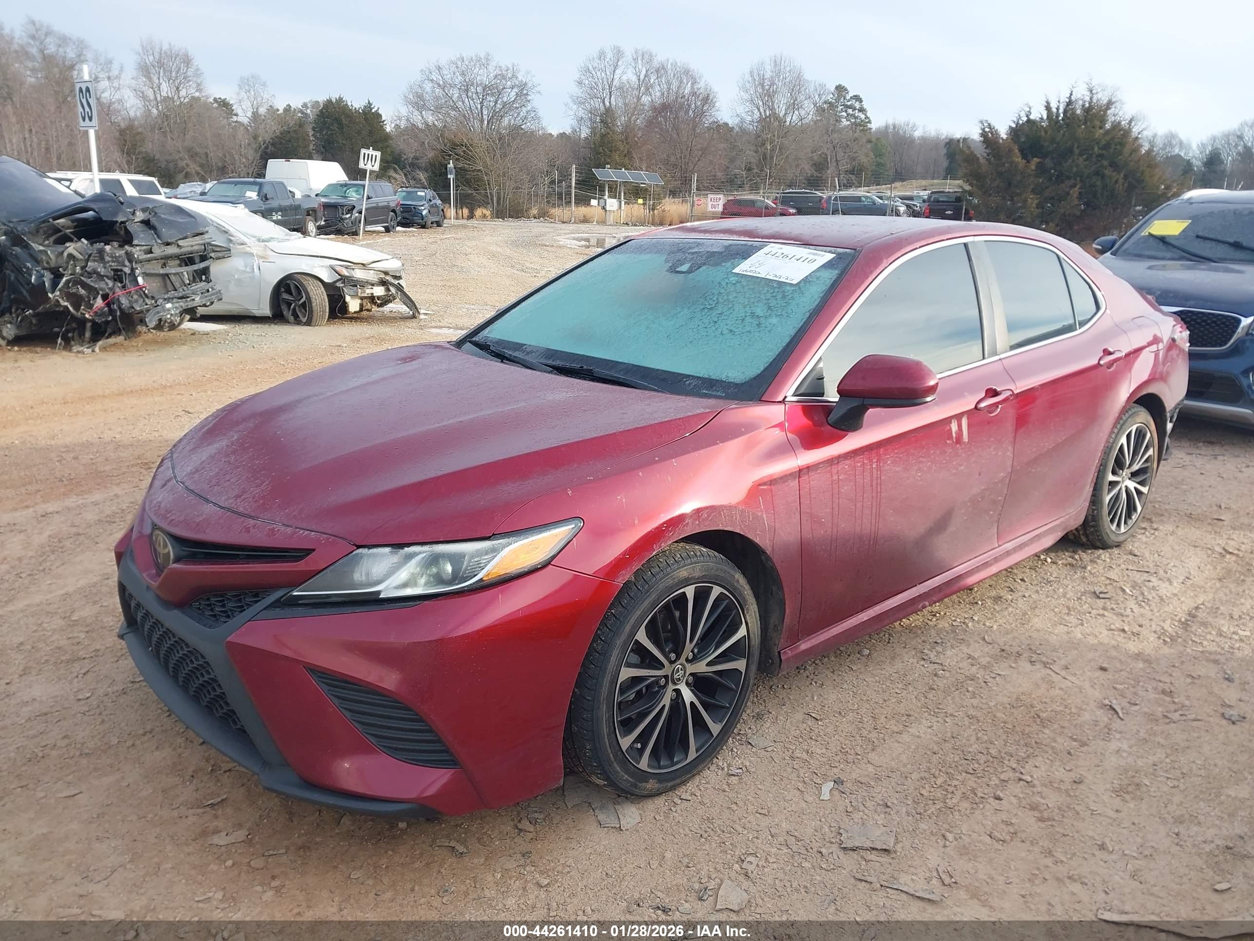 TOYOTA CAMRY image 2