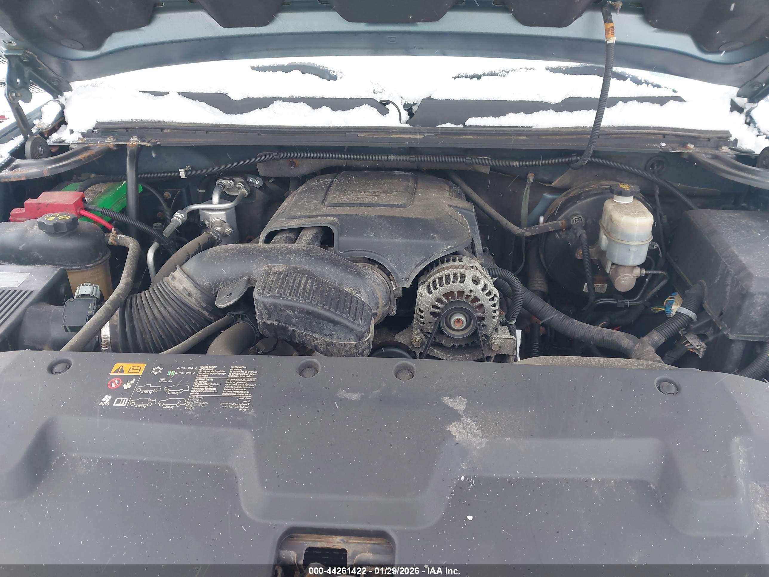 CHEVROLET SILVERADO image 10