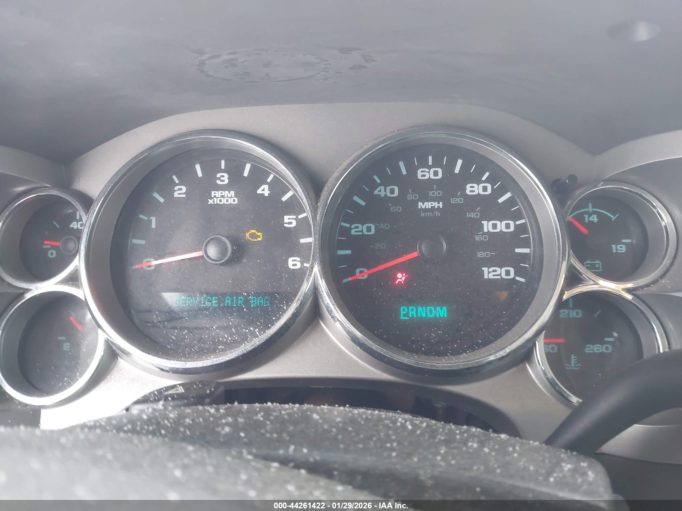 CHEVROLET SILVERADO image 7