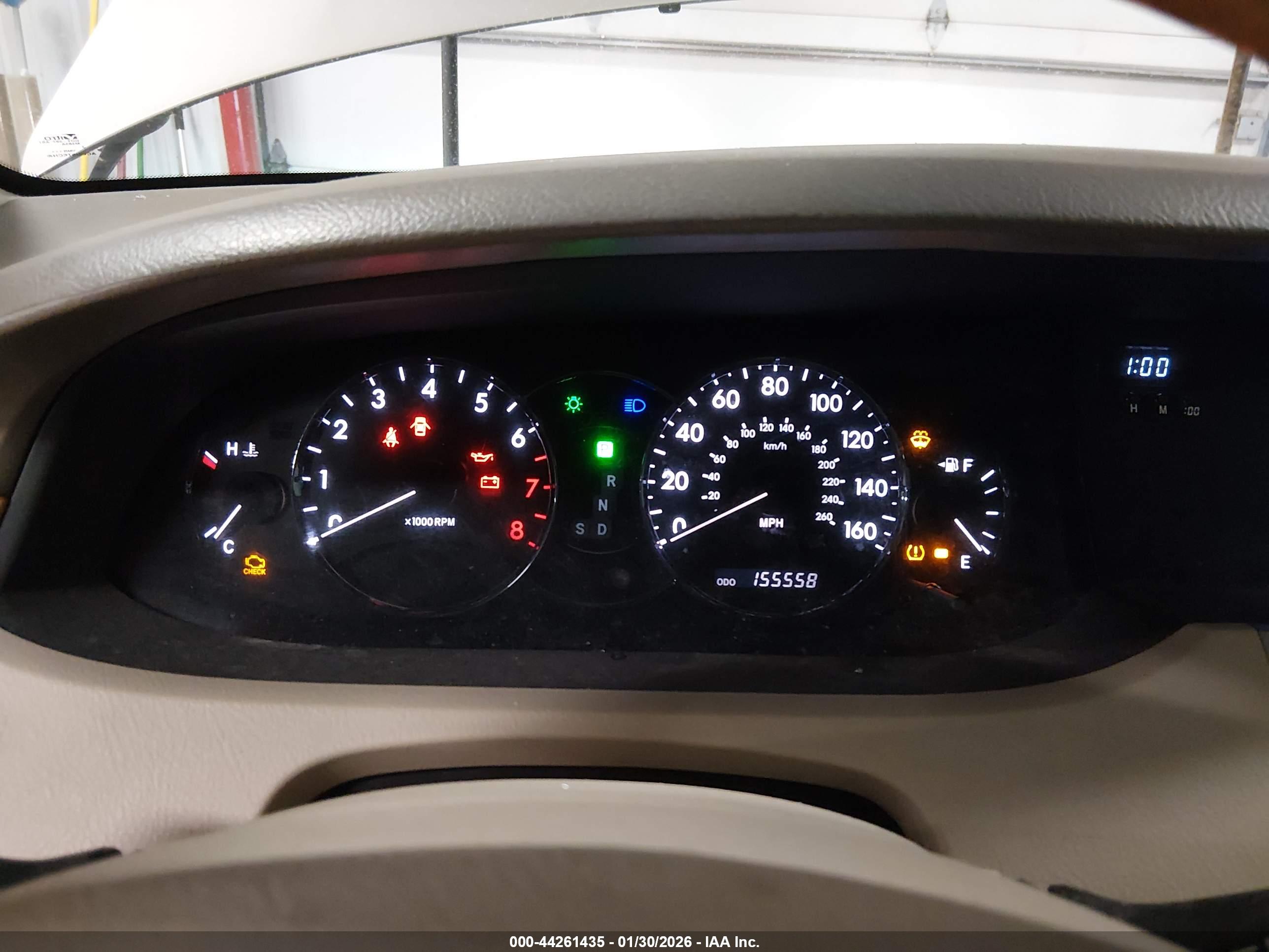 TOYOTA AVALON image 7