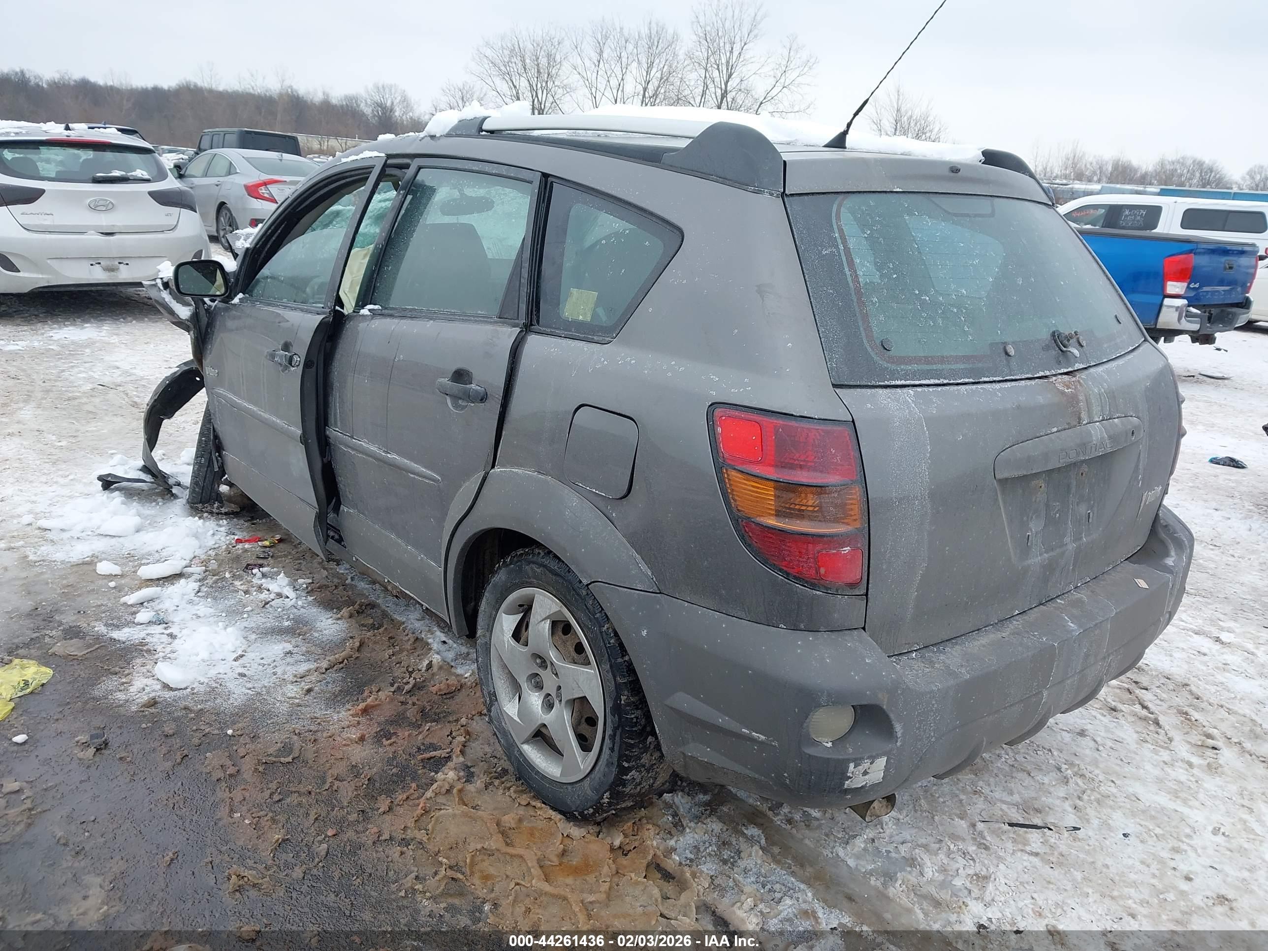 PONTIAC VIBE image 3