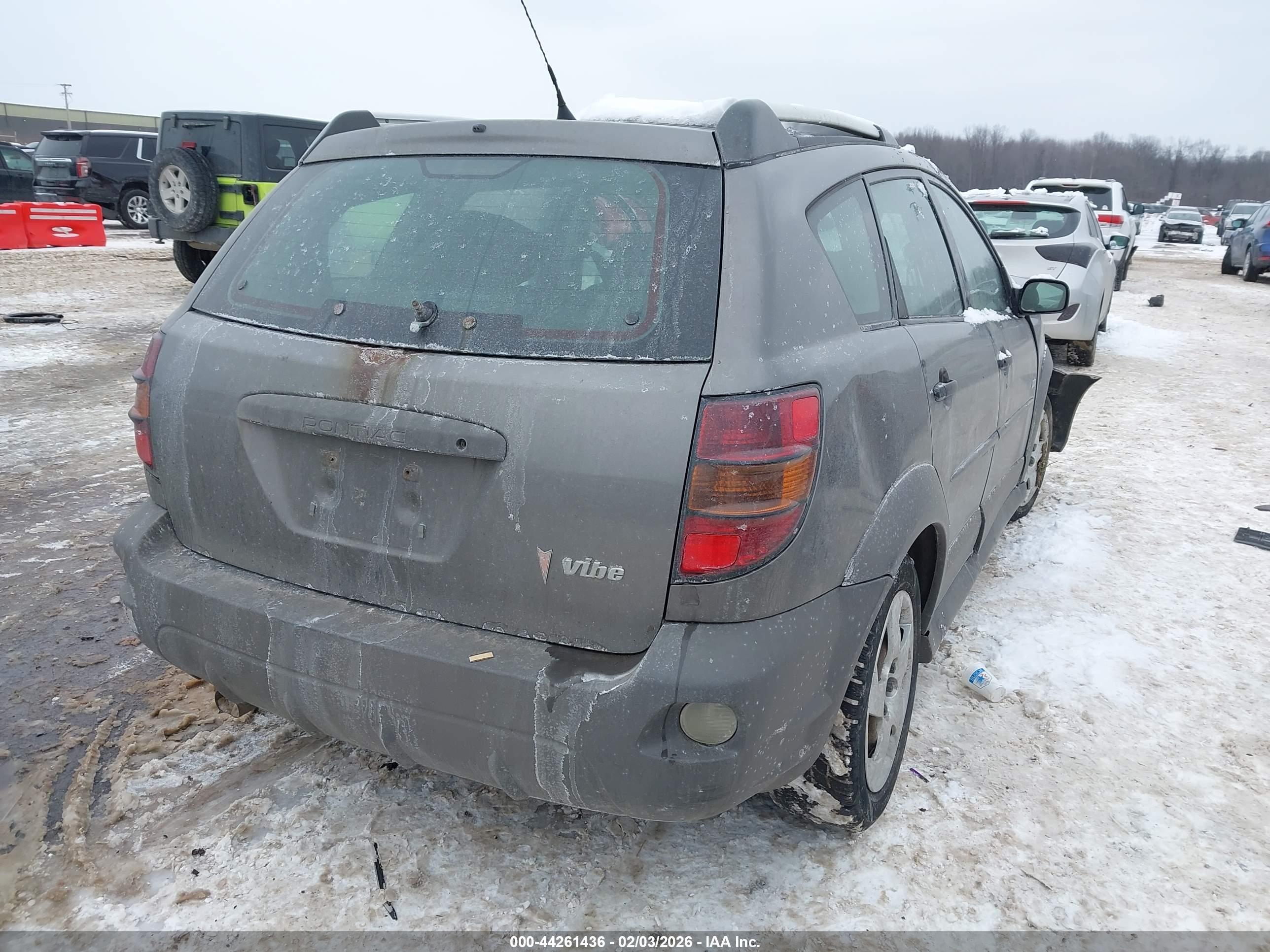 PONTIAC VIBE image 4