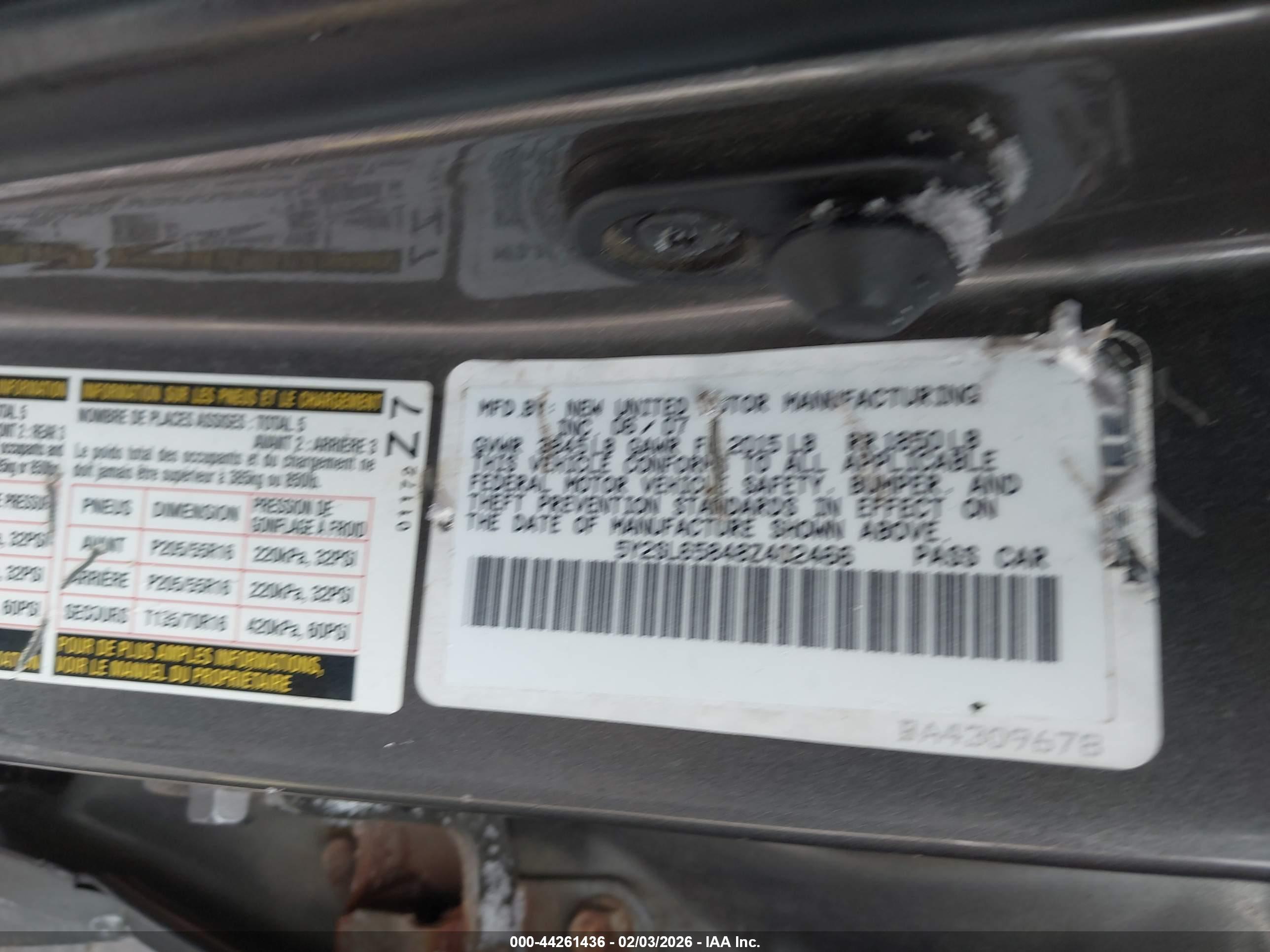 PONTIAC VIBE image 9