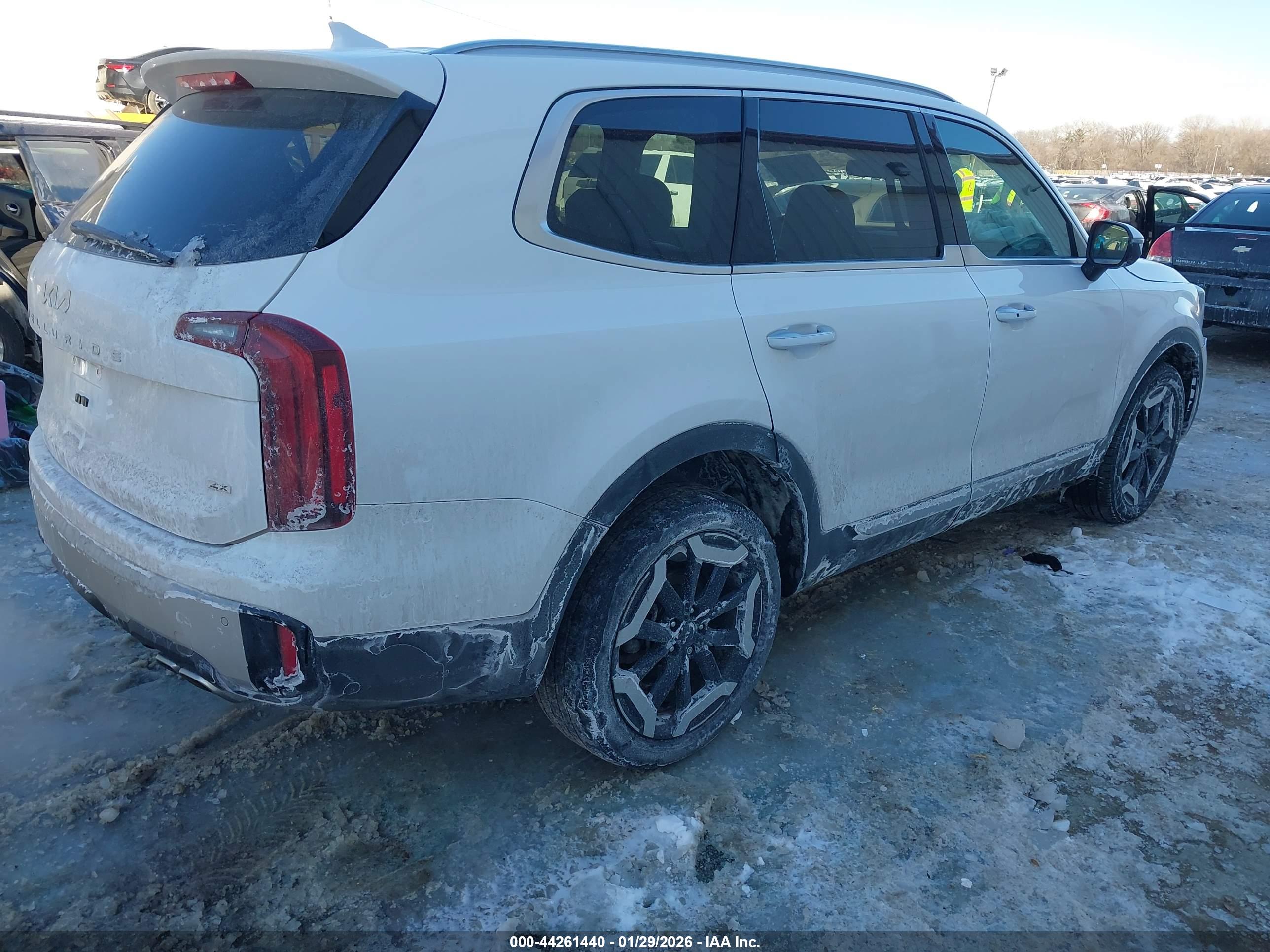 KIA TELLURIDE image 4