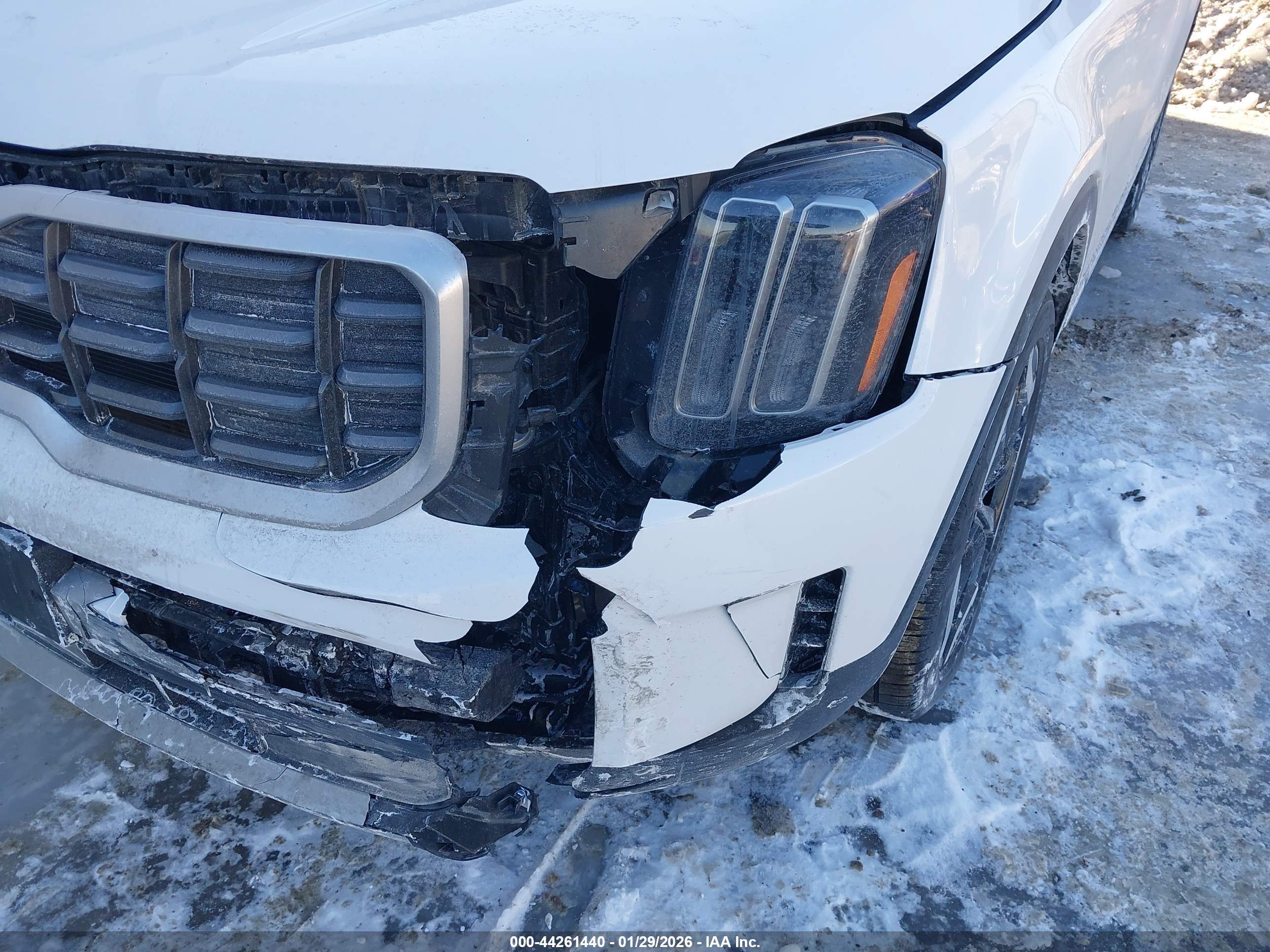 KIA TELLURIDE image 6