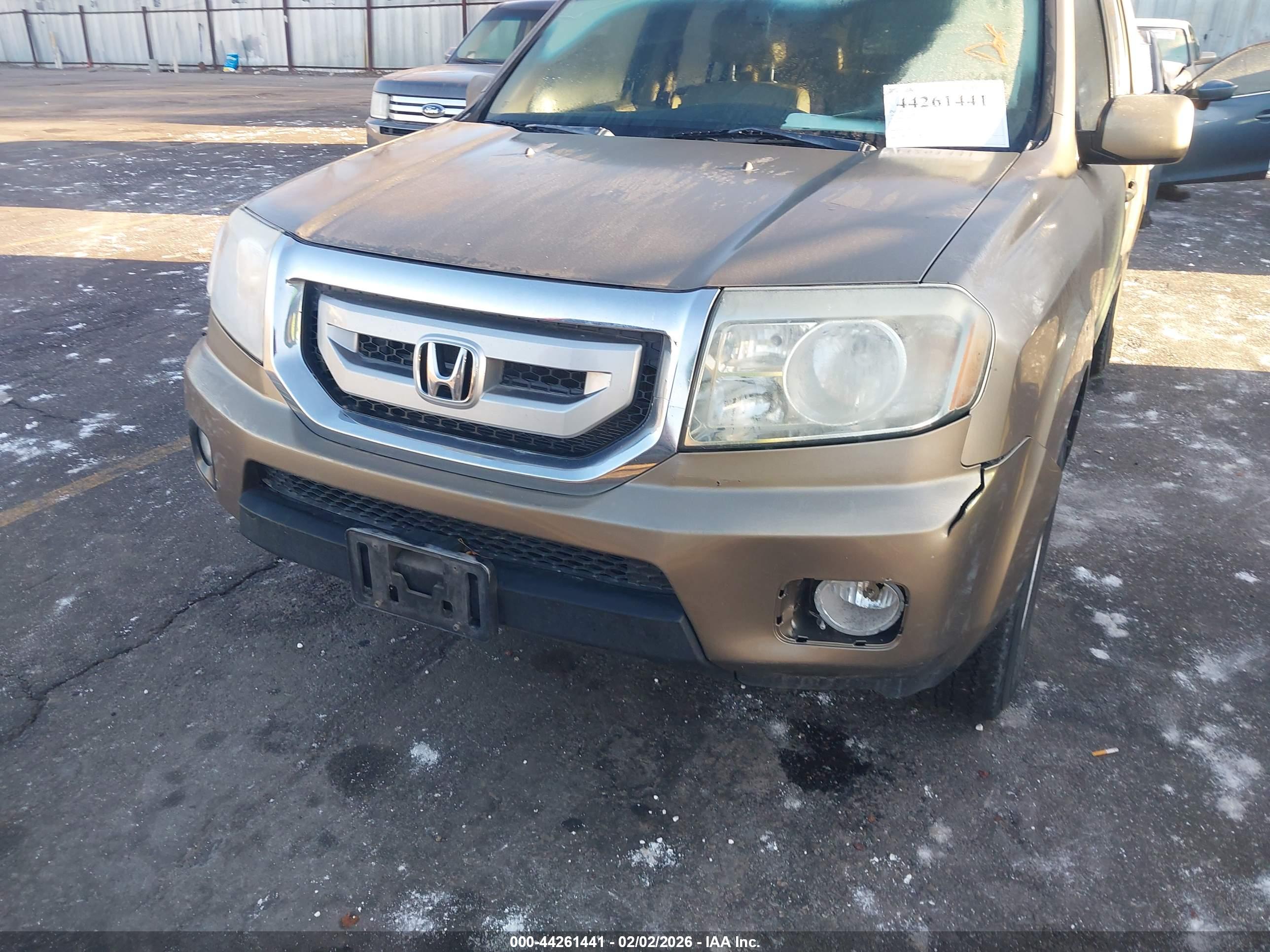 HONDA PILOT image 6