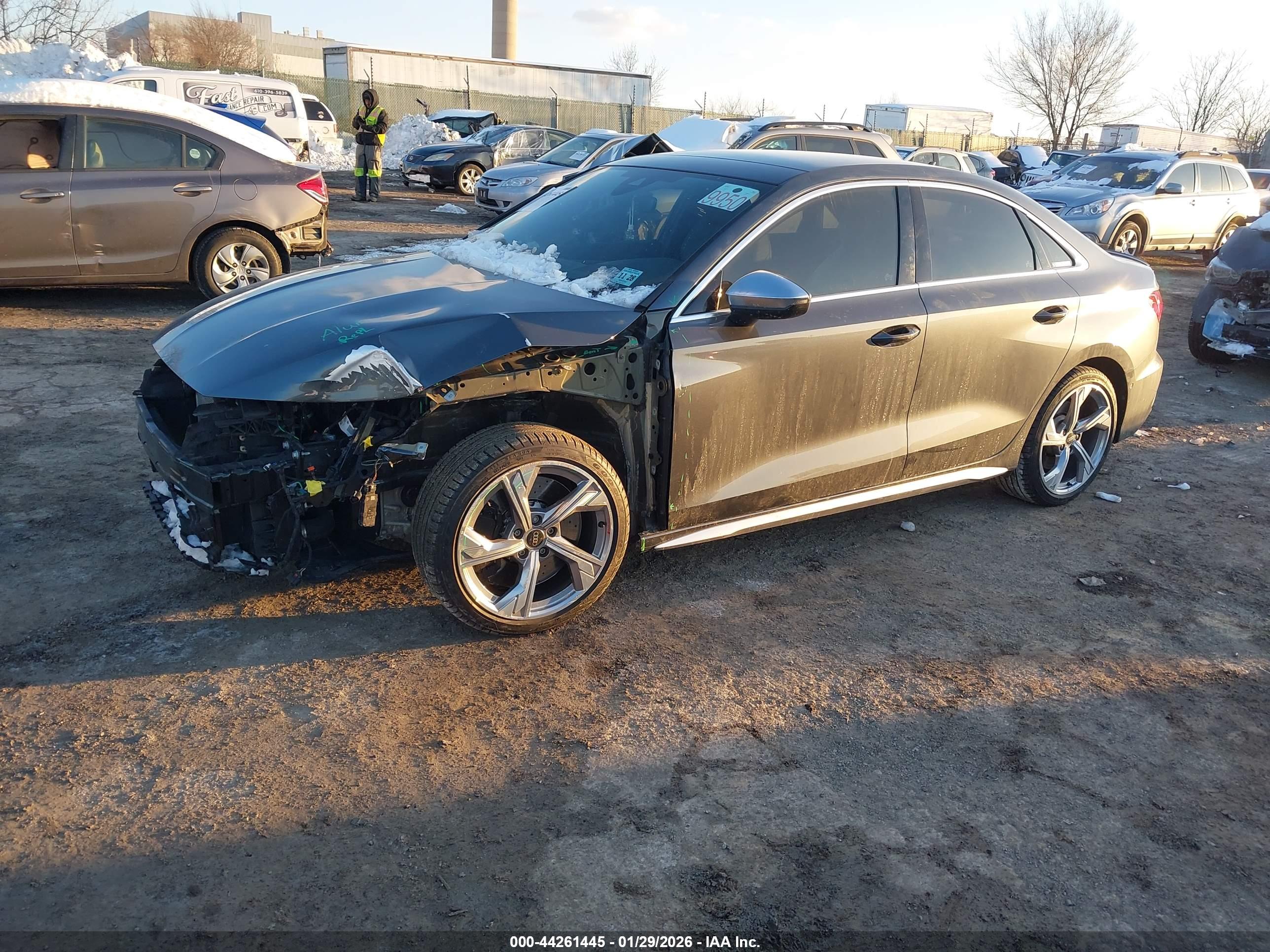 AUDI S3 image 2