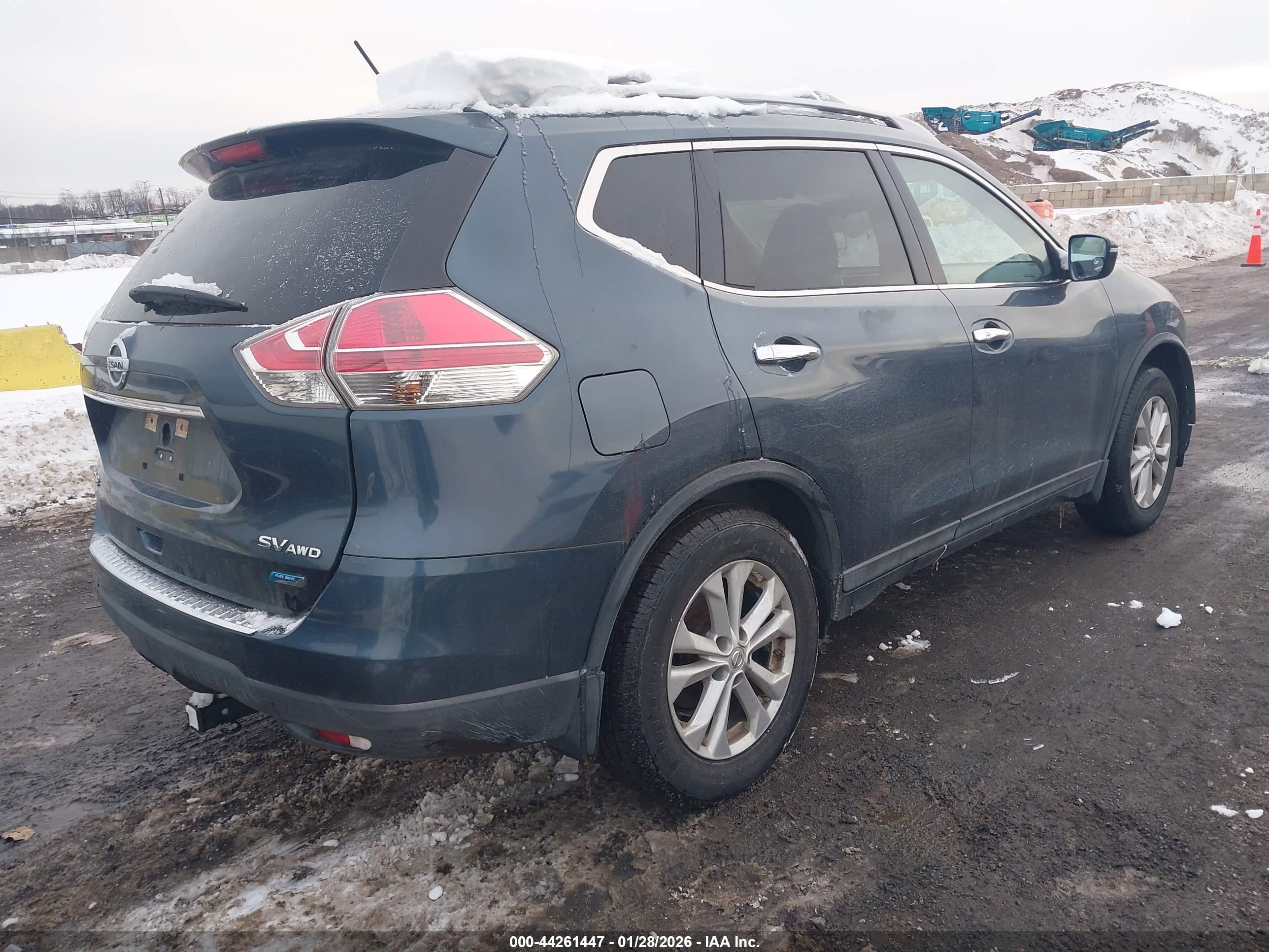 NISSAN ROGUE image 4