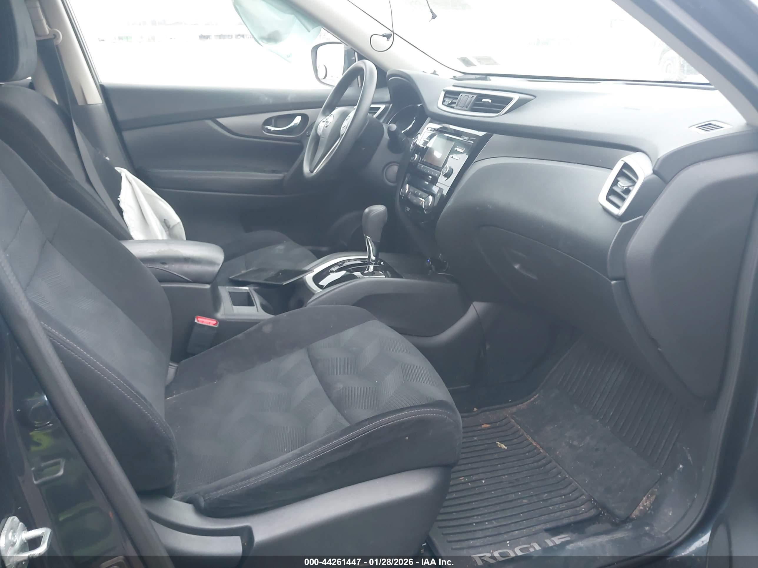 NISSAN ROGUE image 5