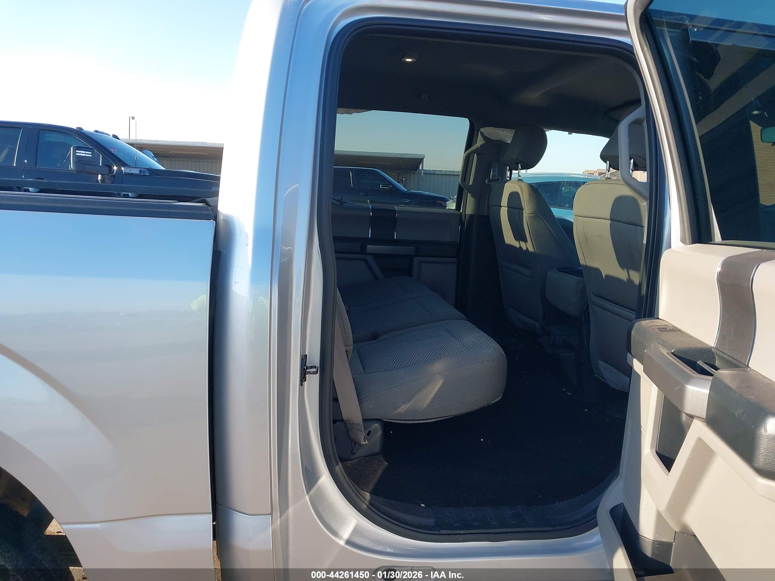 FORD F-150 image 8