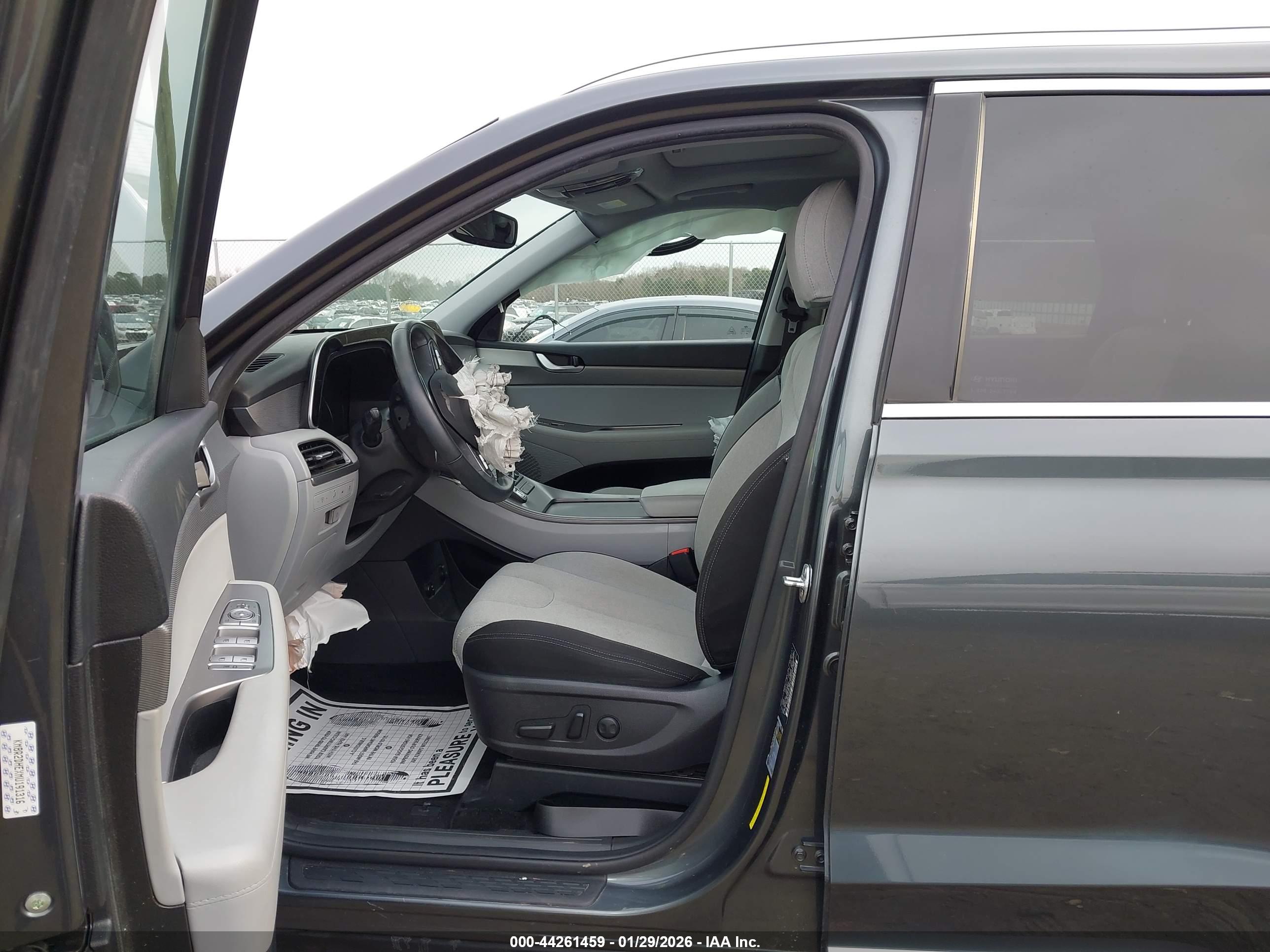 HYUNDAI PALISADE image 5